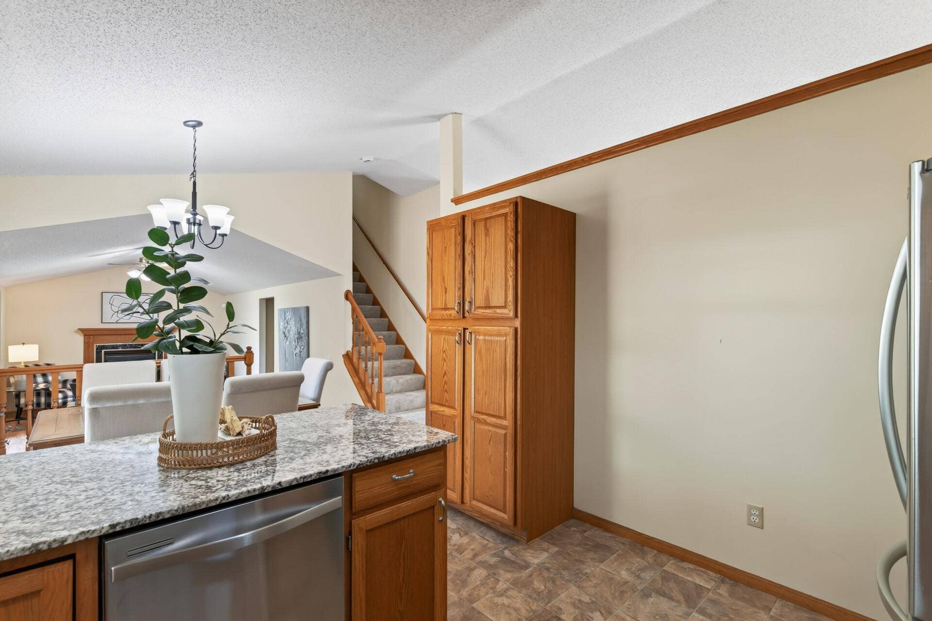 3900 51st Avenue N, Brooklyn Center, MN 55429 3900 51st Avenue N, Brooklyn Center, MN 55429