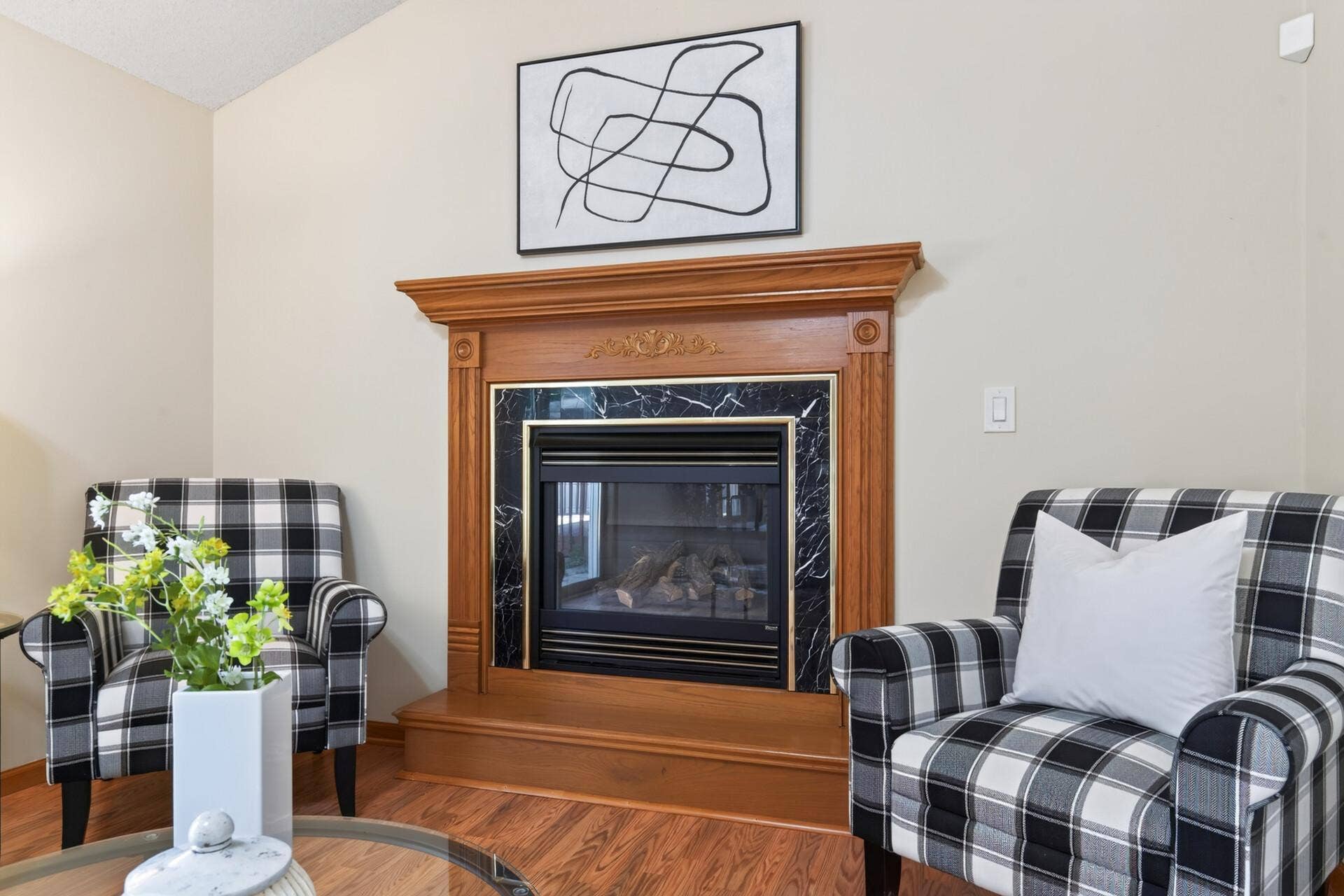 3900 51st Avenue N, Brooklyn Center, MN 55429 3900 51st Avenue N, Brooklyn Center, MN 55429