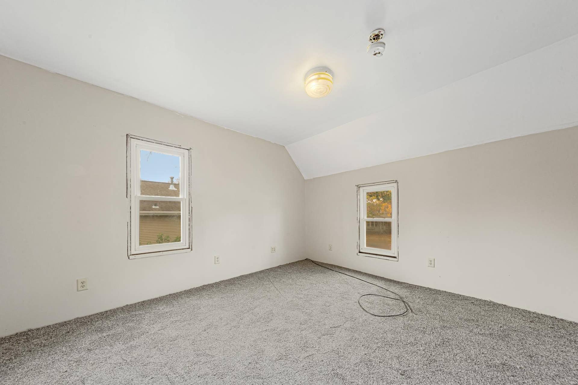 1519 N 4th Street, Mankato, MN 56001 32 main bedroom.jpg