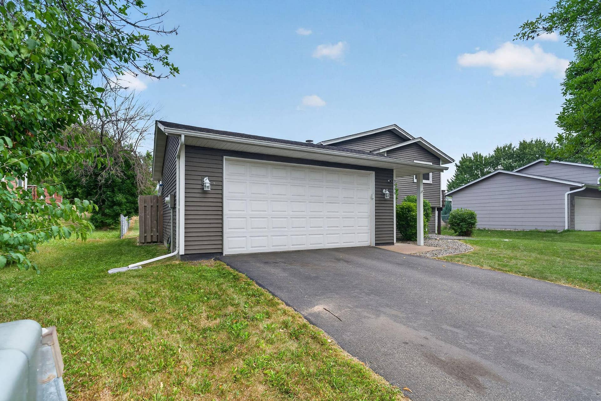 9466 Irving Avenue N, Brooklyn Park, MN 55444 9466Irving(52).jpg