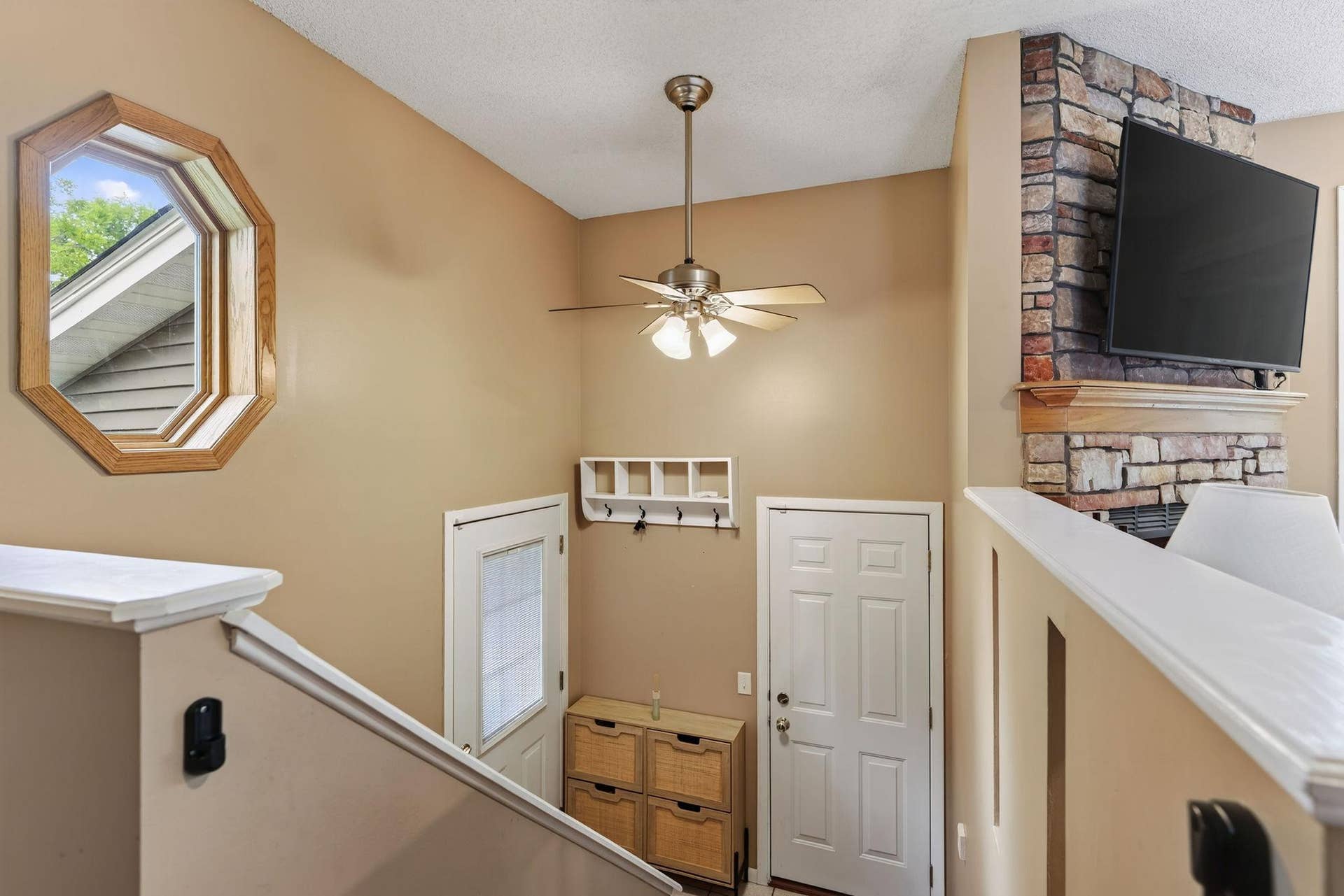 9466 Irving Avenue N, Brooklyn Park, MN 55444 9466Irving(18).jpg