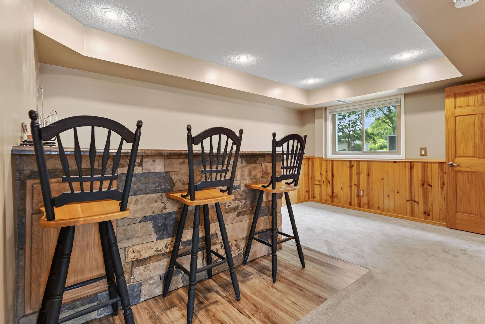 9466 Irving Avenue N, Brooklyn Park, MN 55444 9466Irving(11).jpg