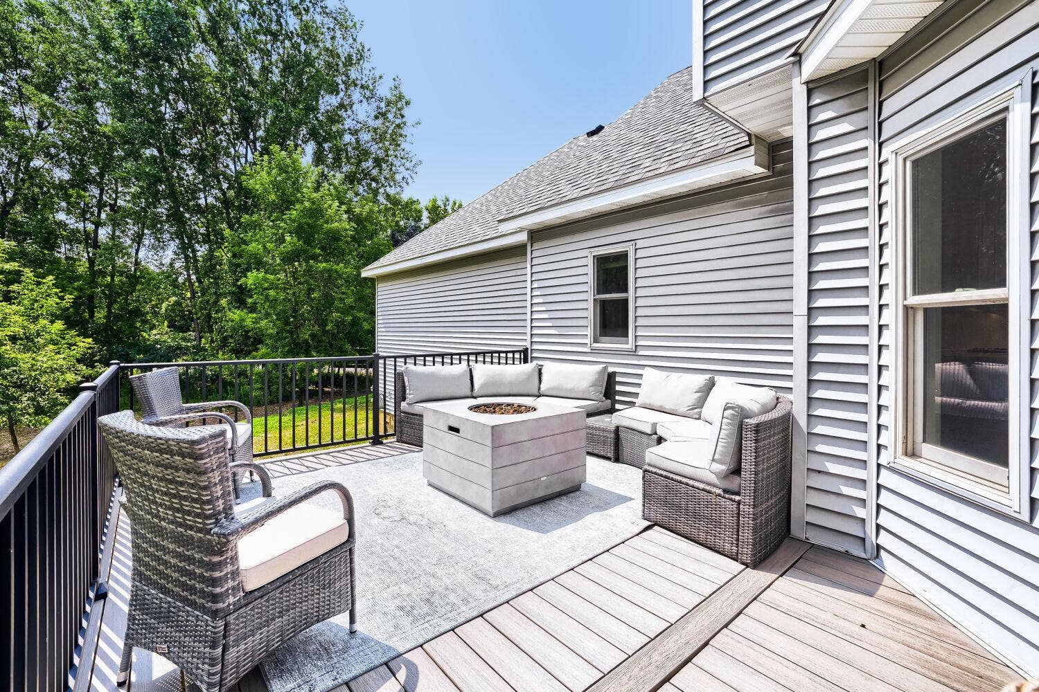 11959 Imperial Avenue N, Hugo, MN 55038 82 Backyard.jpg