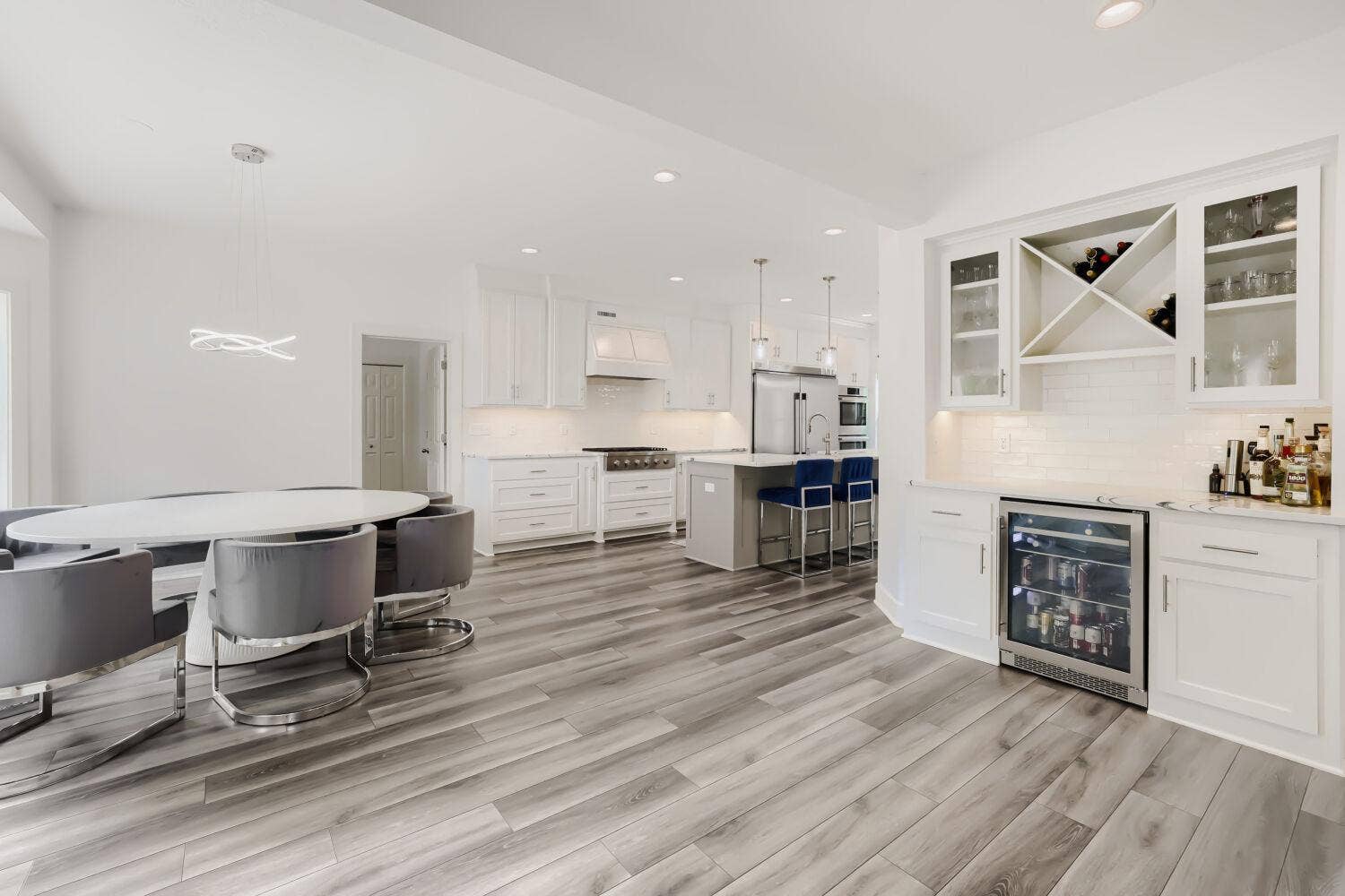 11959 Imperial Avenue N, Hugo, MN 55038 14 Kitchen.jpg