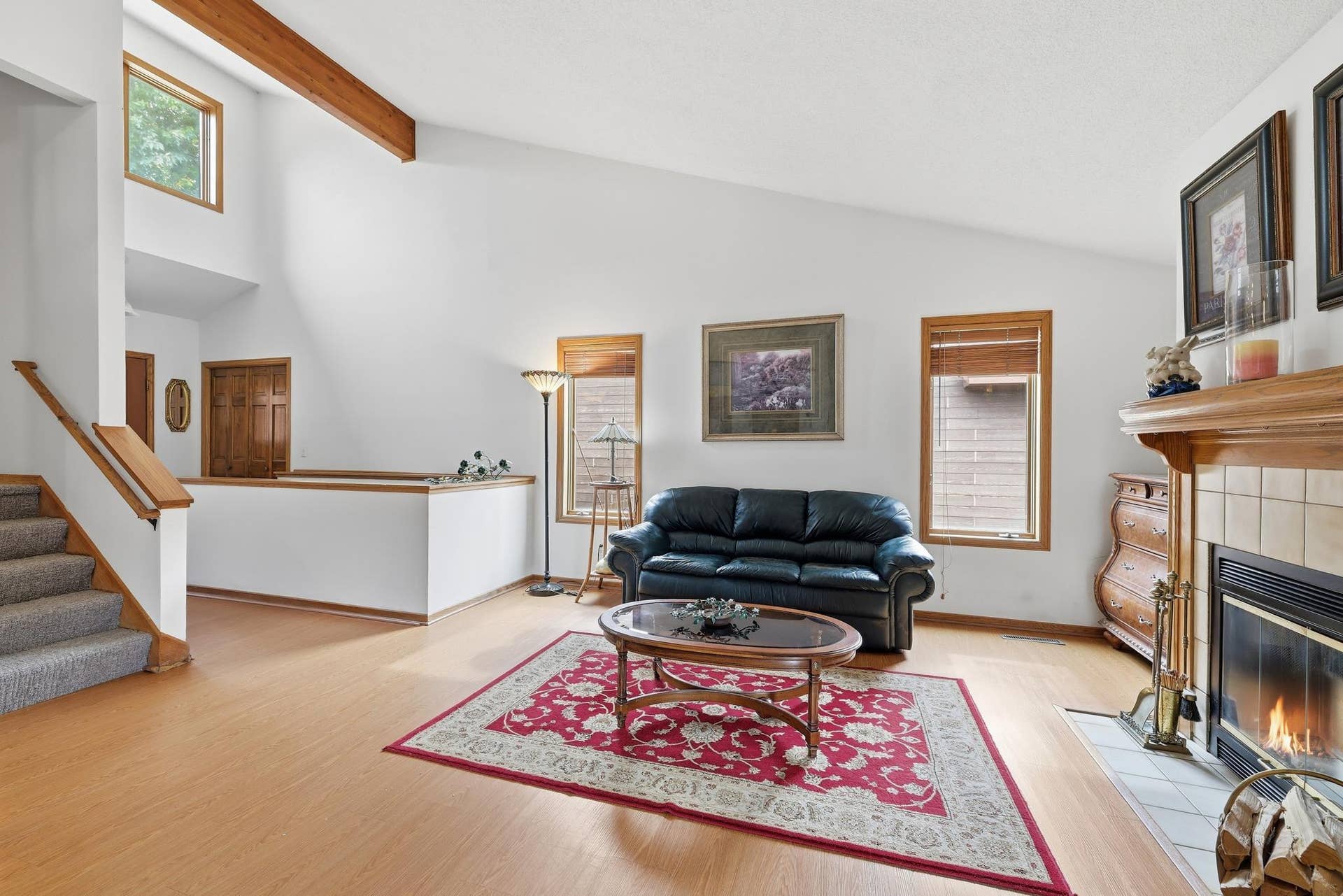 5361 Emerald Way, Apple Valley, MN 55124 5361 Emerald Way, Apple Valley, MN 55124