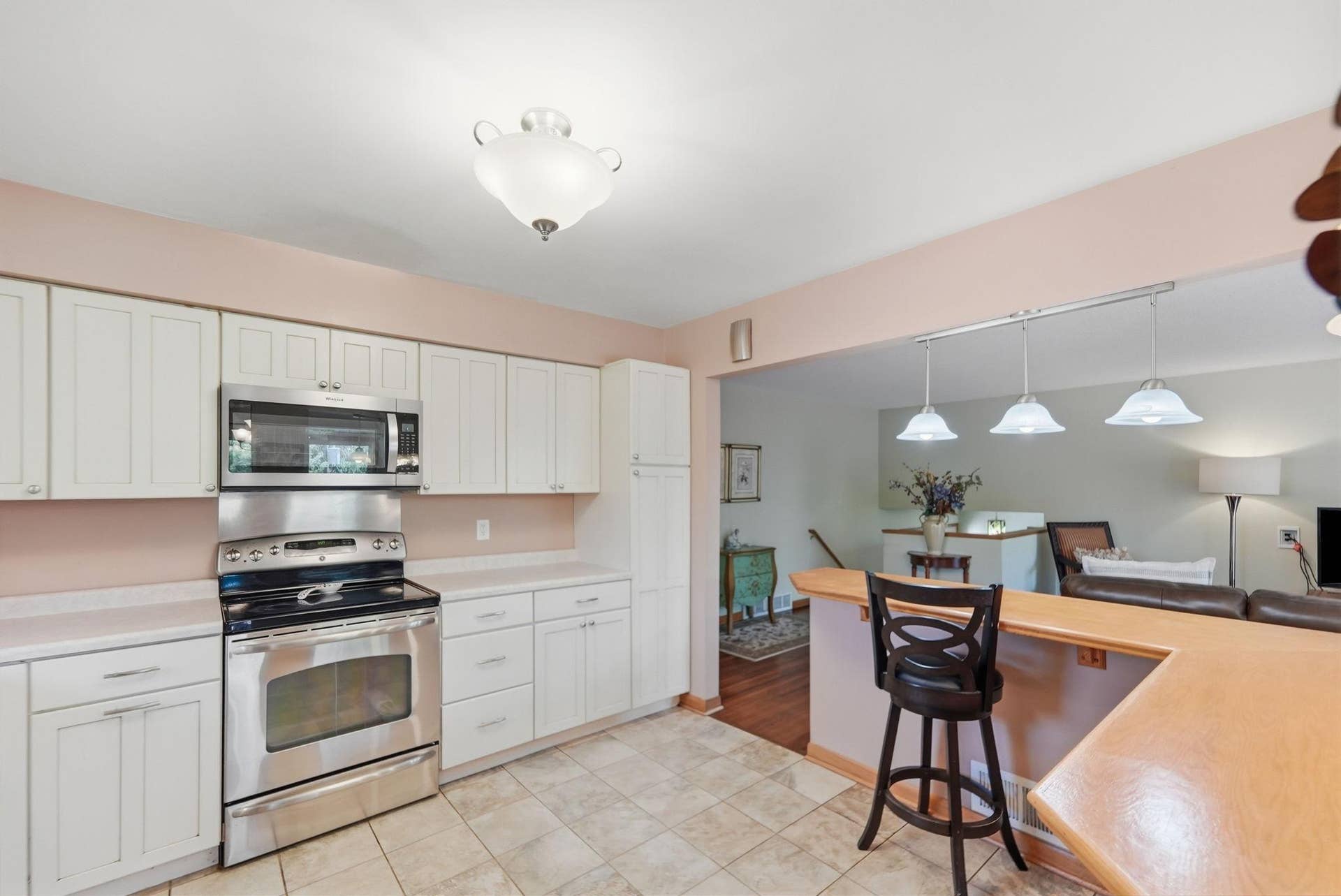 4636 Heritage Hills Drive, Bloomington, MN 55437 25-web-or-mls-DSC01586.jpg