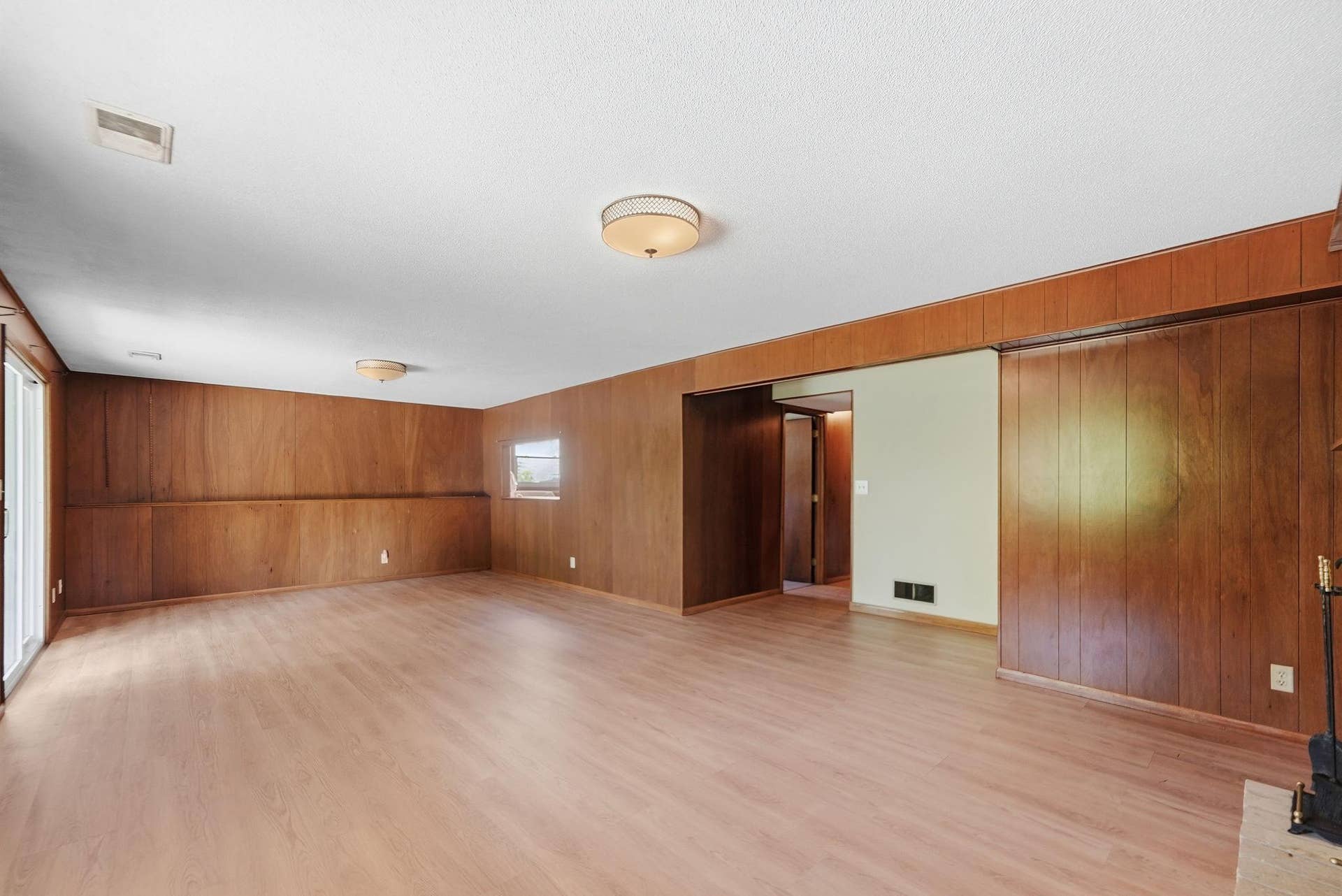 4636 Heritage Hills Drive, Bloomington, MN 55437 35-web-or-mls-DSC01501.jpg