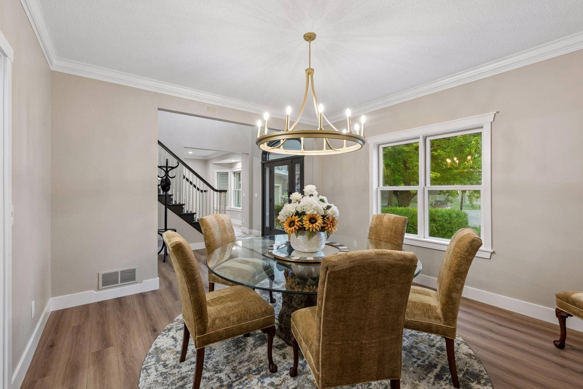 8235 Enclave Cove, Woodbury, MN 55125 Photo-010 (1).jpg