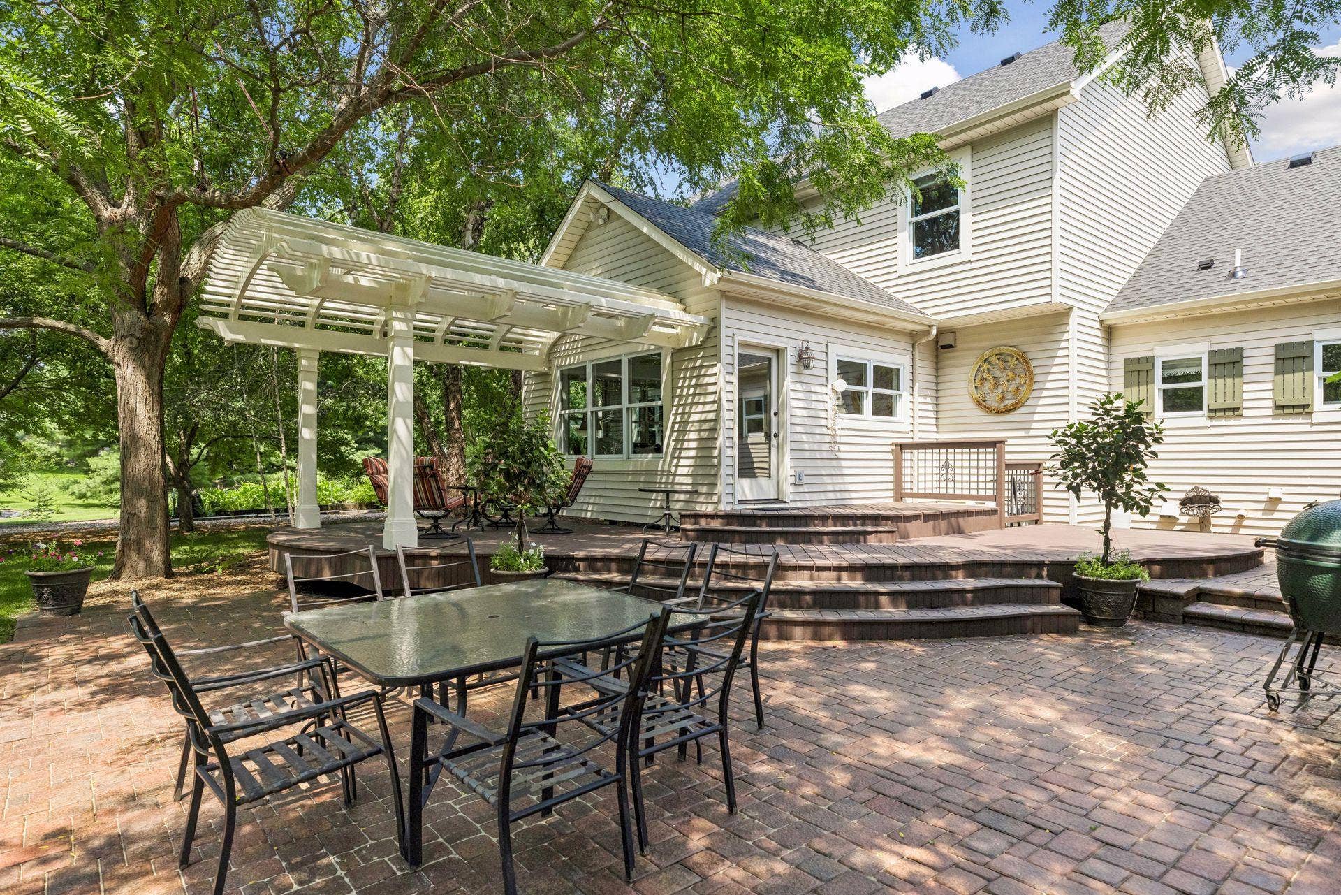 8235 Enclave Cove, Woodbury, MN 55125 Photo-069 (3).jpg