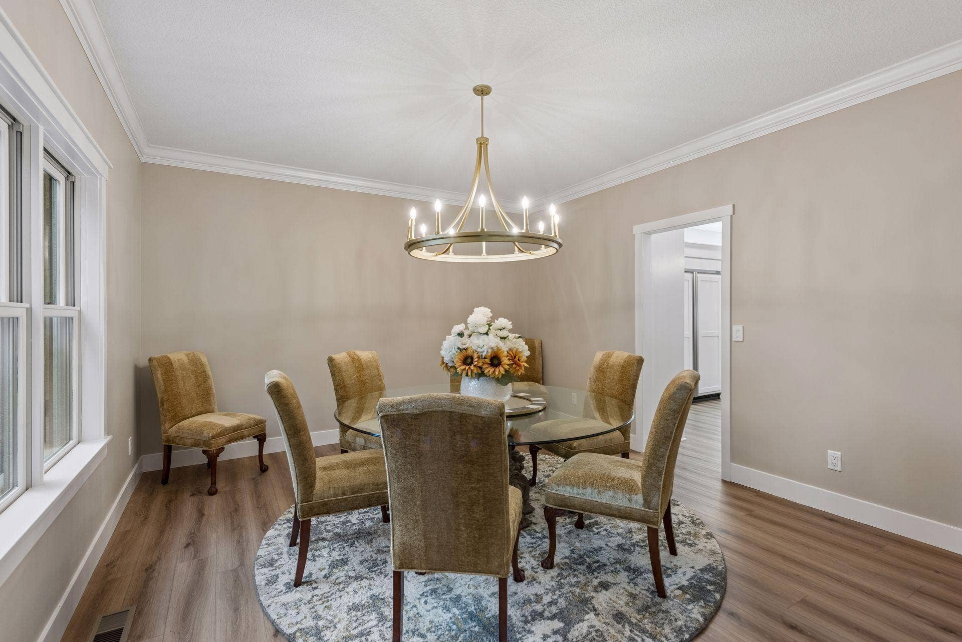 8235 Enclave Cove, Woodbury, MN 55125 Photo-008 (1).jpg