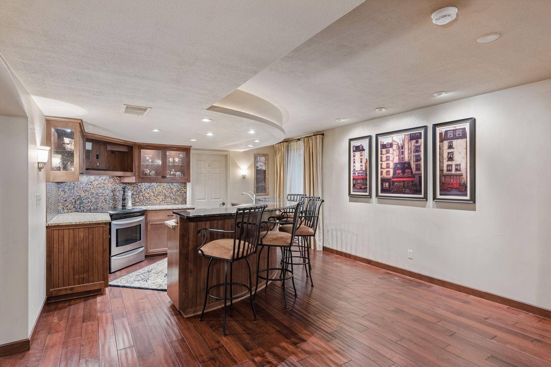 8235 Enclave Cove, Woodbury, MN 55125 Photo-053 (1).jpg