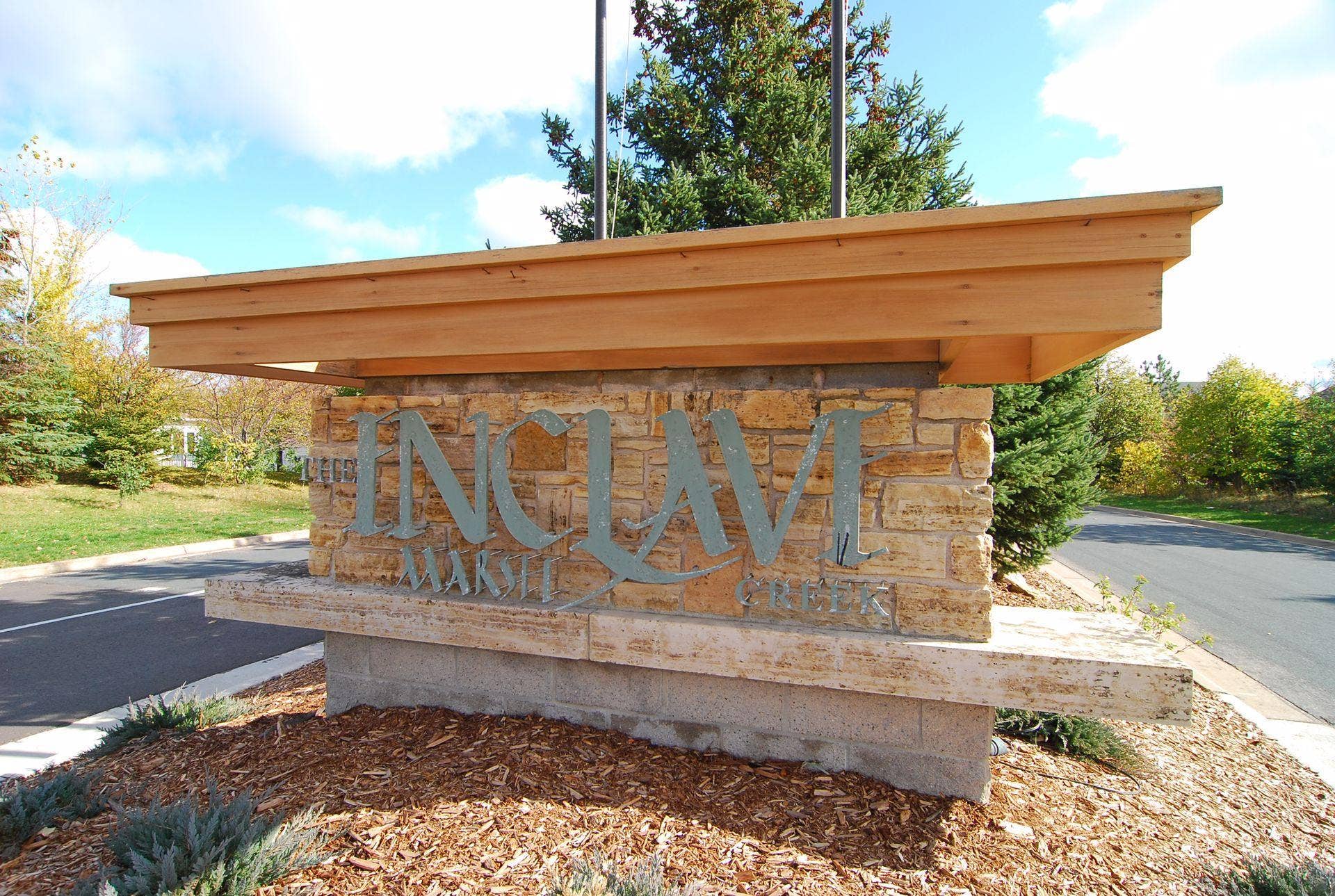 8235 Enclave Cove, Woodbury, MN 55125 Photo-081.jpg