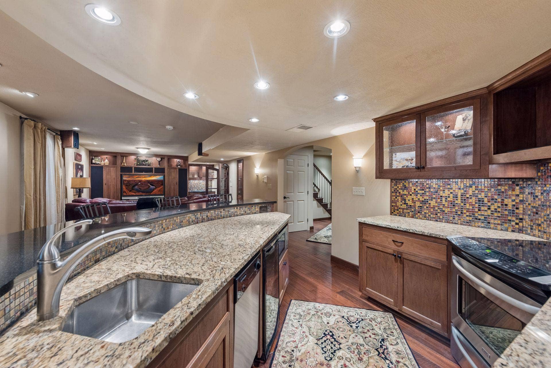 8235 Enclave Cove, Woodbury, MN 55125 Photo-057 (1).jpg