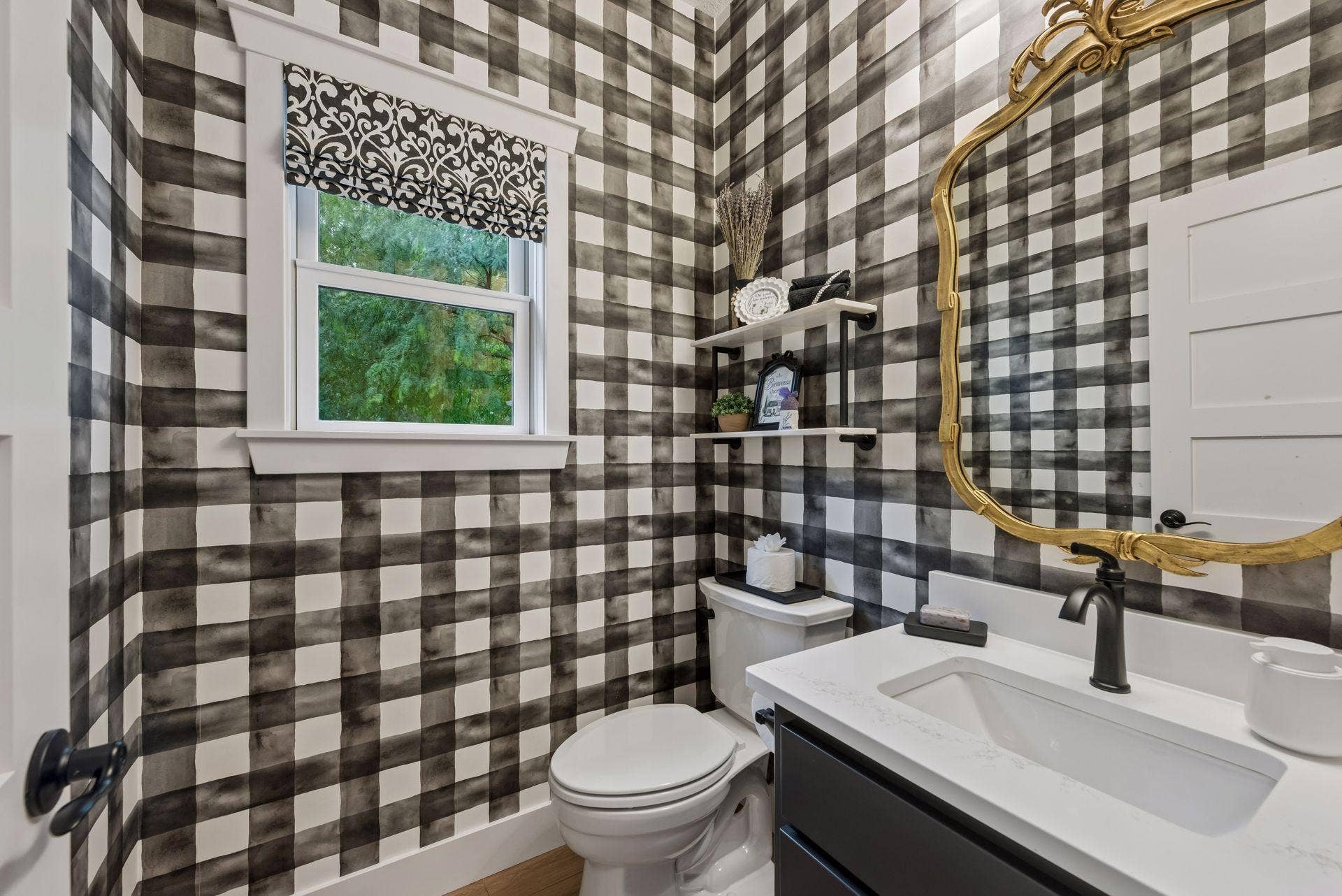 8235 Enclave Cove, Woodbury, MN 55125 Photo-034 (1).jpg