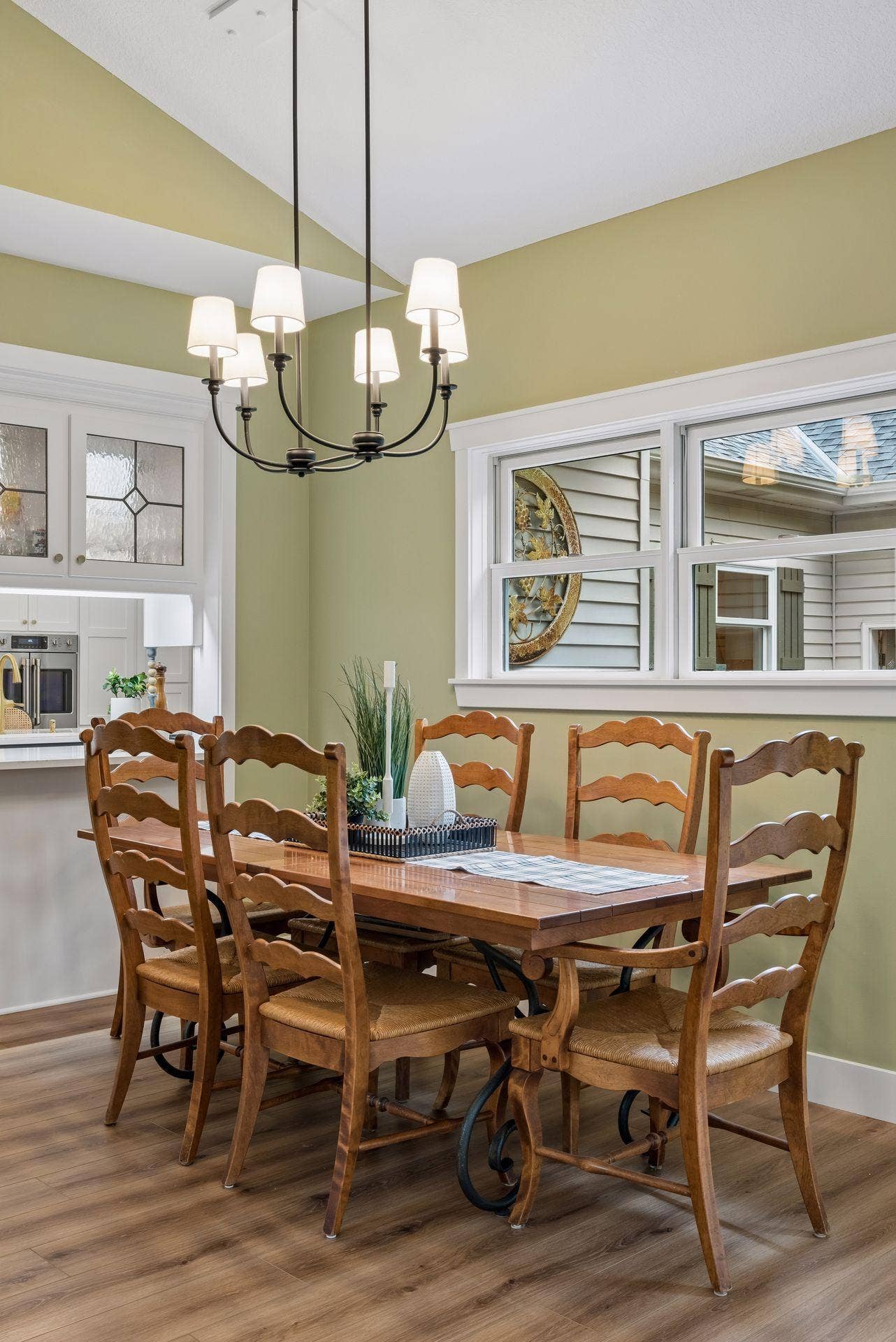 8235 Enclave Cove, Woodbury, MN 55125 Photo-028 (1).jpg