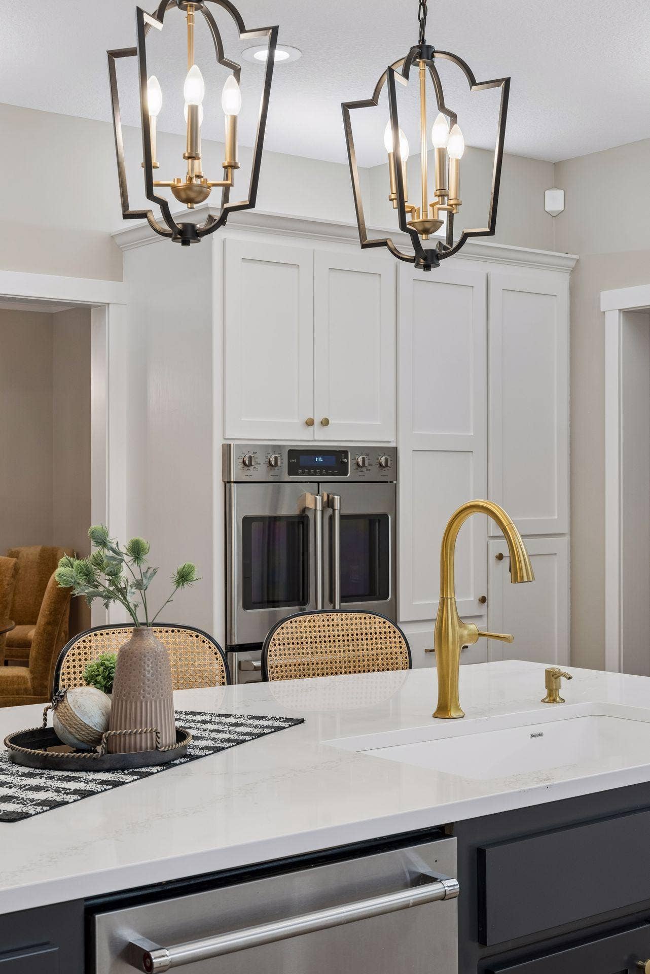 8235 Enclave Cove, Woodbury, MN 55125 Photo-016 (1).jpg