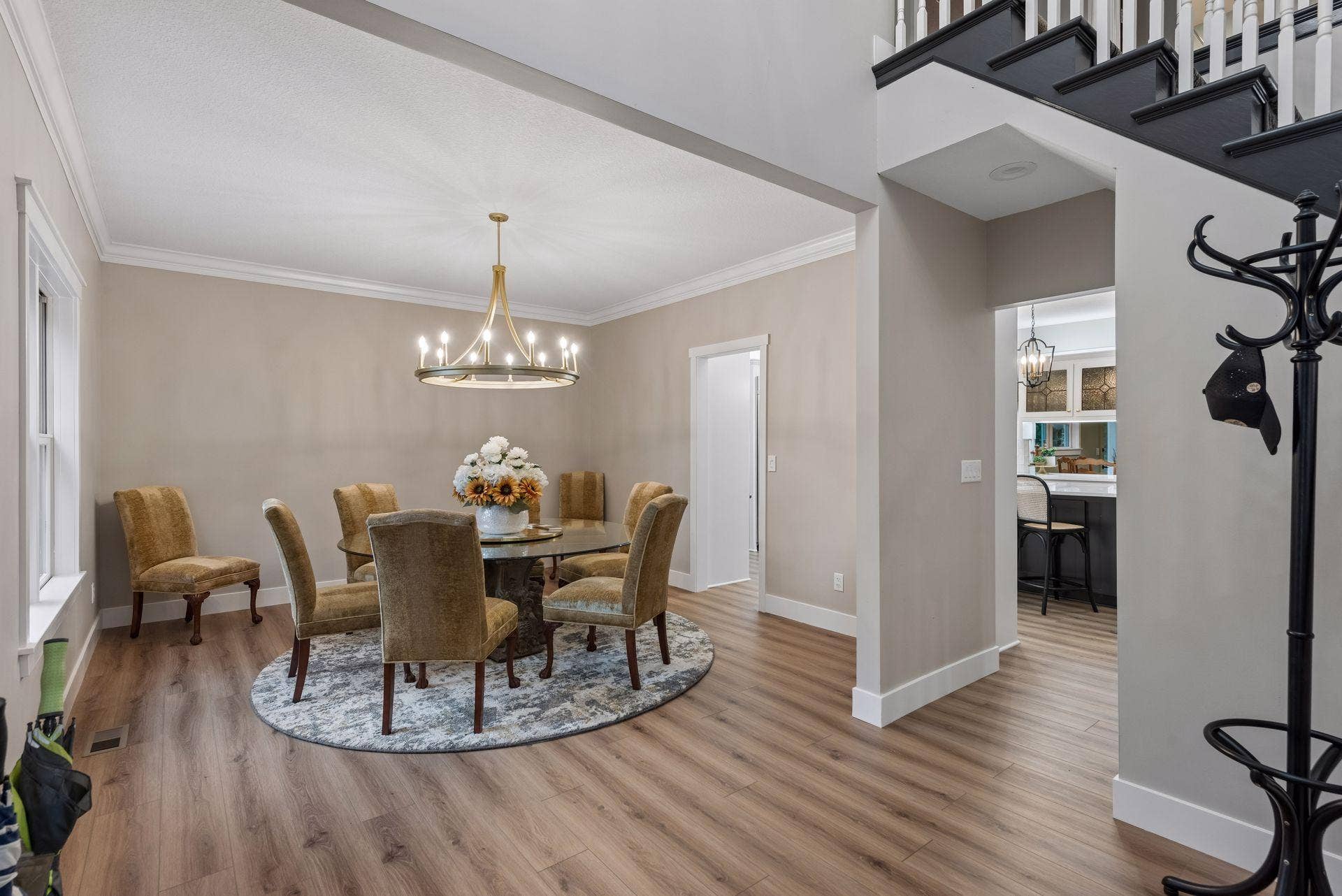 8235 Enclave Cove, Woodbury, MN 55125 Photo-007 (1).jpg