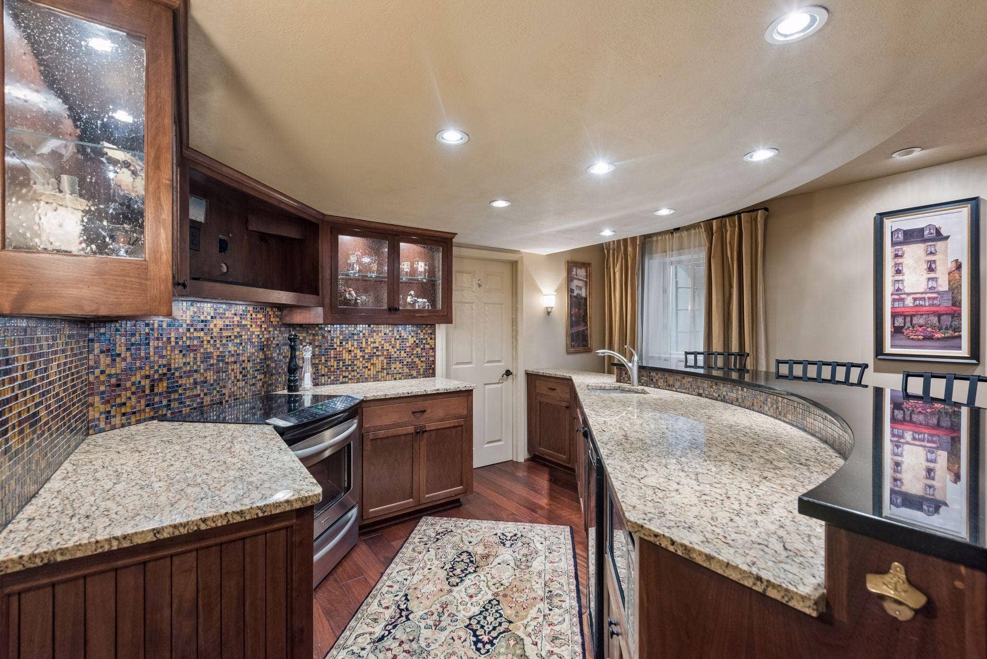 8235 Enclave Cove, Woodbury, MN 55125 Photo-056 (1).jpg