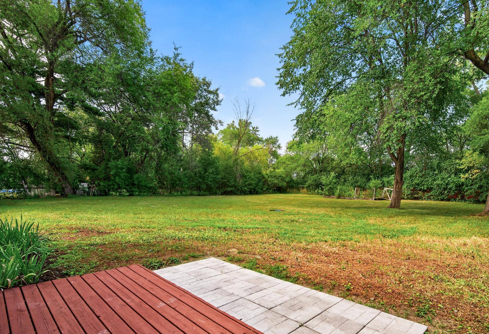 8145 Mount Curve Boulevard, Brooklyn Park, MN 55445
