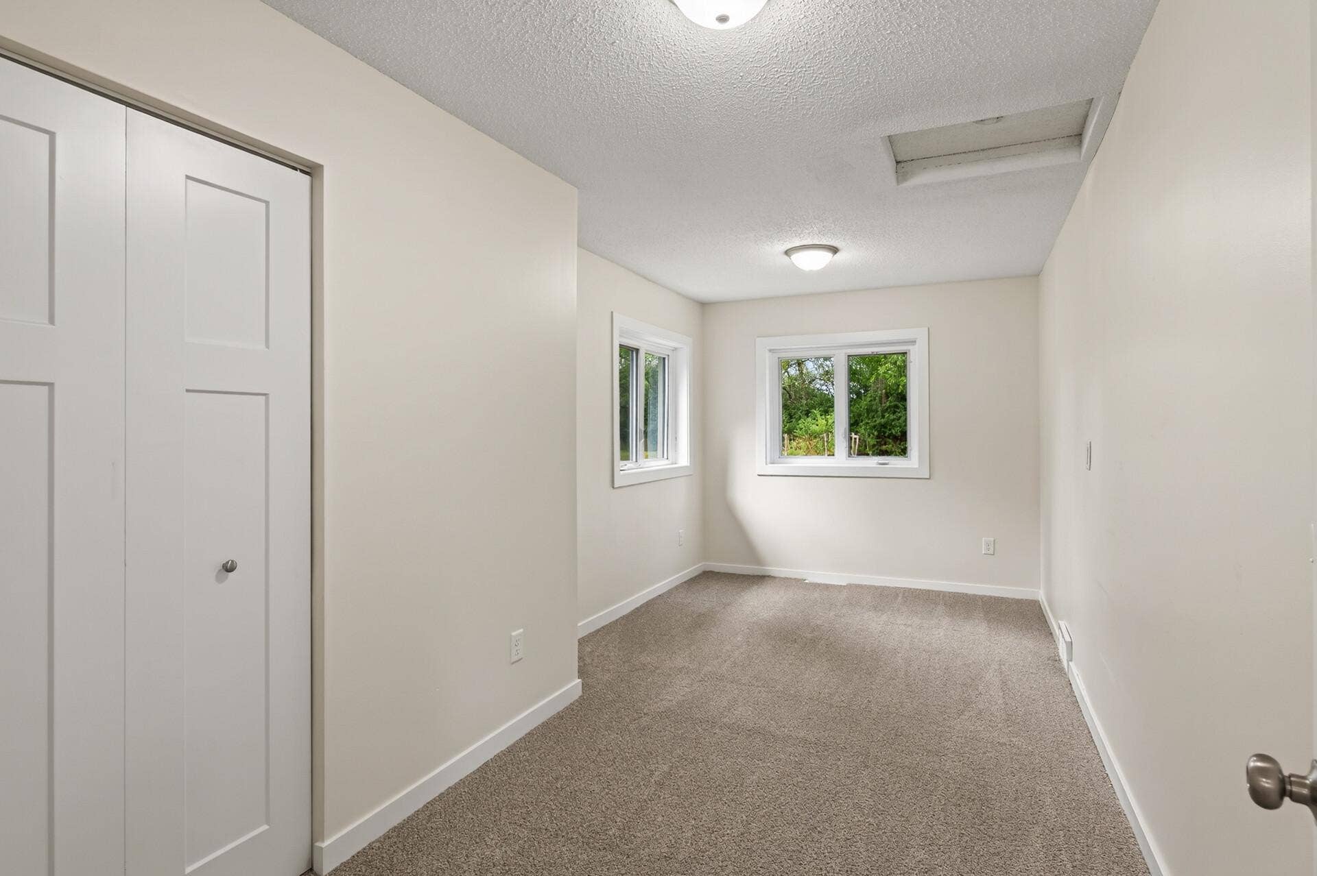 8145 Mount Curve Boulevard, Brooklyn Park, MN 55445