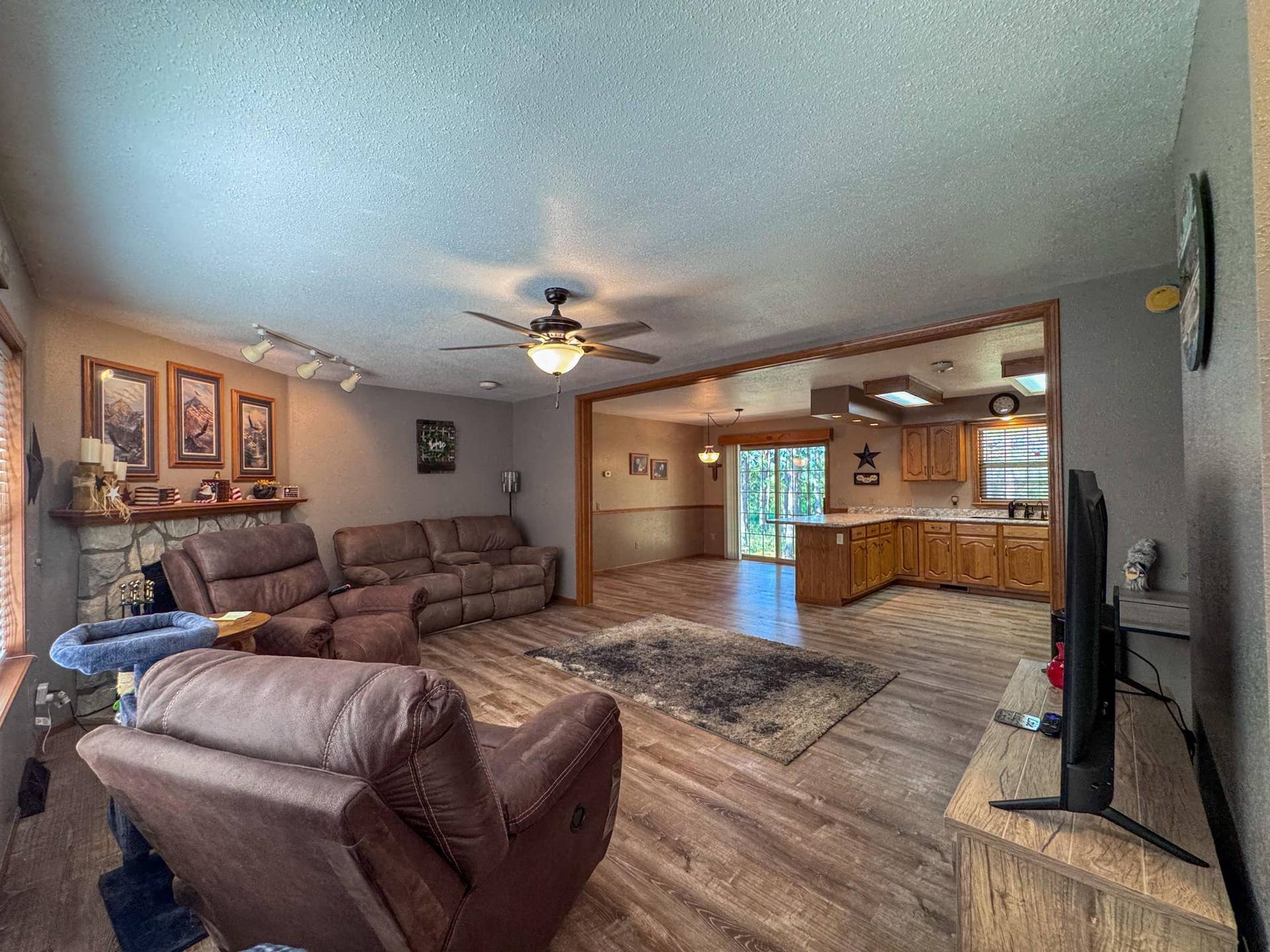 7775 Cardinal Road NW, Bemidji, MN 56601 EC8C7883-AB71-4B79-B3F6-897C57C5163D.jpeg