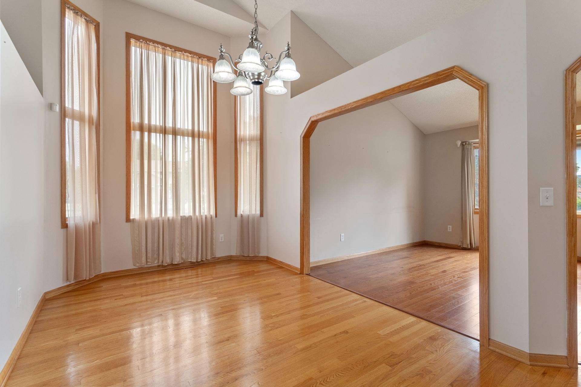 10049 Butternut Court N, Brooklyn Park, MN 55443 03 Dining room and living room.jpg