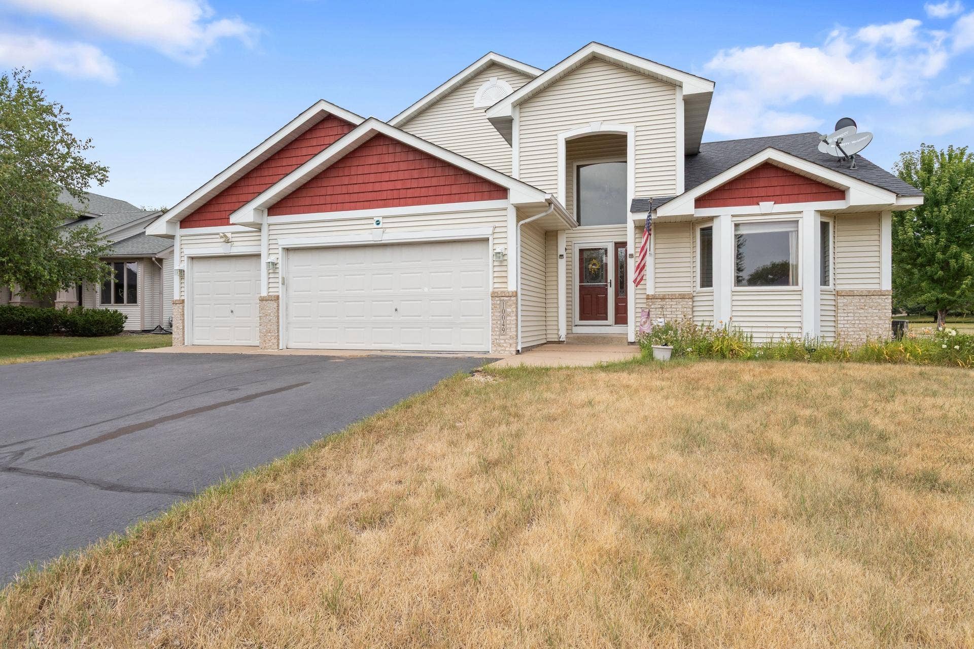 10049 Butternut Court N, Brooklyn Park, MN 55443 01 10049 Butternut Ct N.jpg