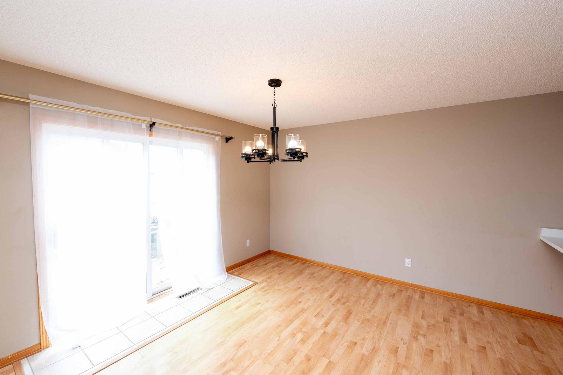 8663 Quarry Ridge Lane, #F, Woodbury, MN 55125 DSC_9949.jpg