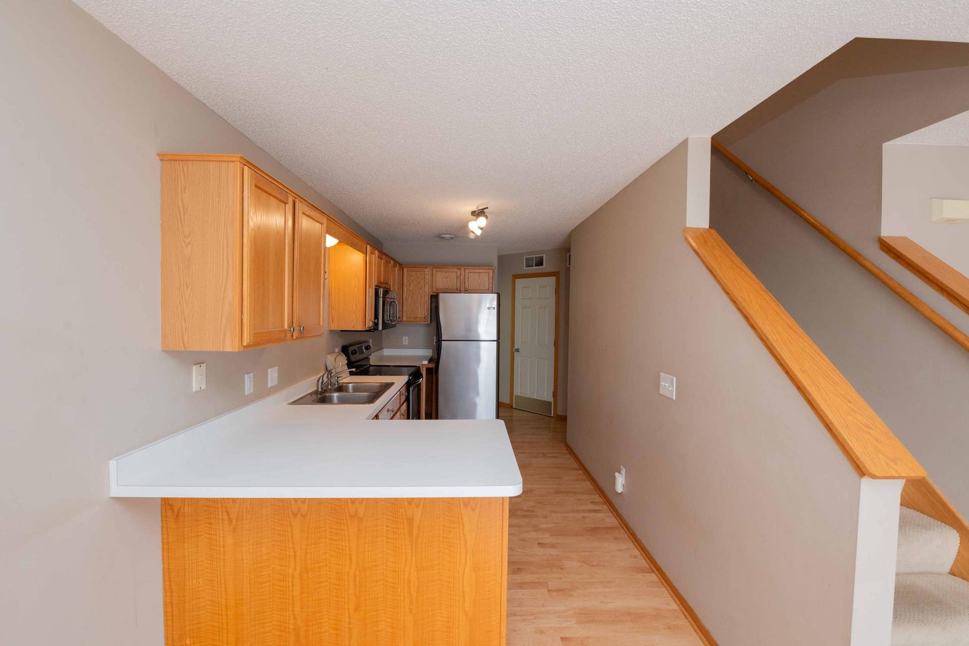 8663 Quarry Ridge Lane, #F, Woodbury, MN 55125 DSC_9941.jpg