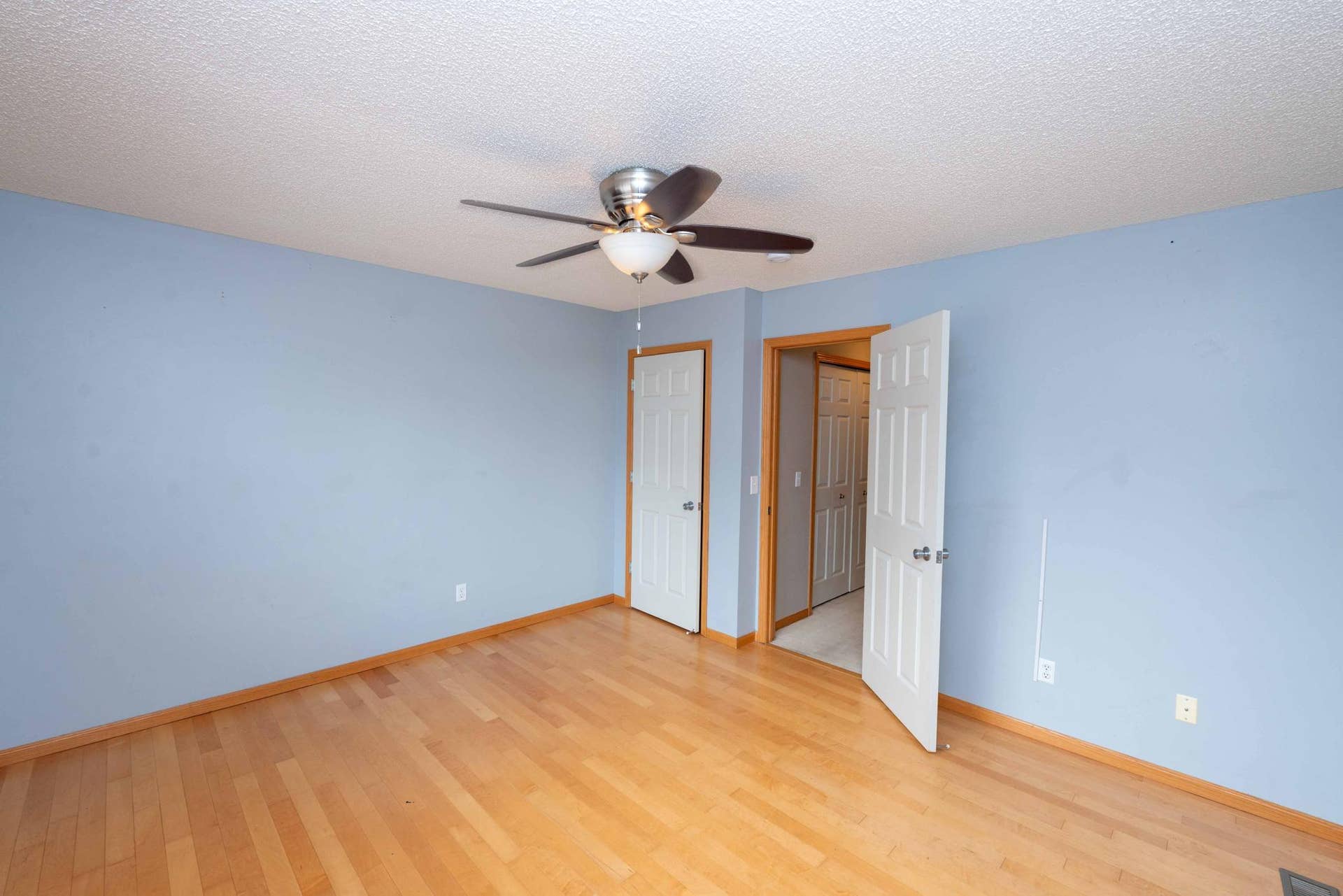 8663 Quarry Ridge Lane, #F, Woodbury, MN 55125 DSC_9927.jpg