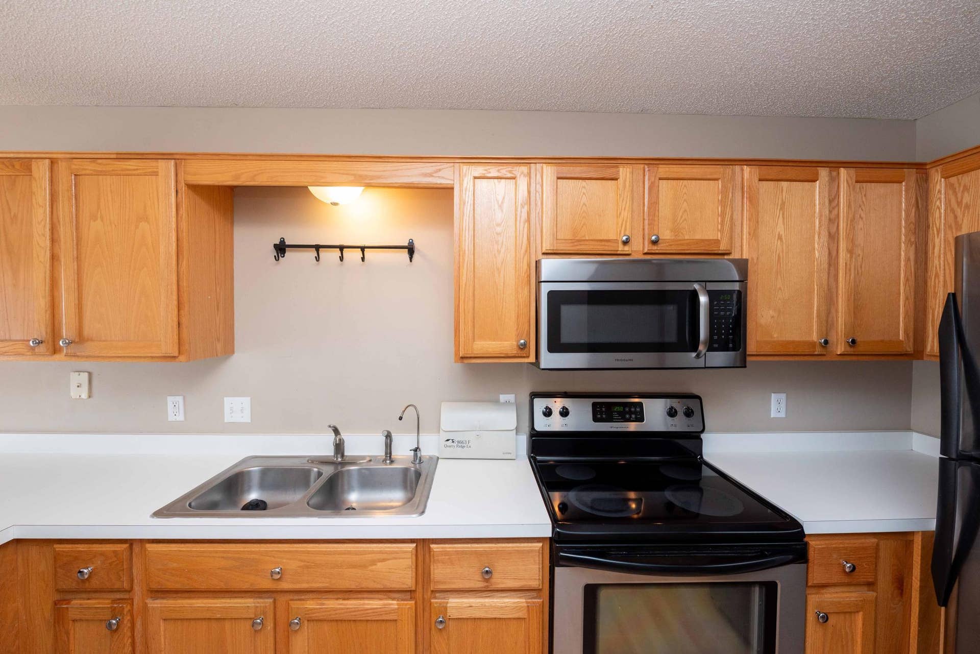 8663 Quarry Ridge Lane, #F, Woodbury, MN 55125 DSC_9945.jpg