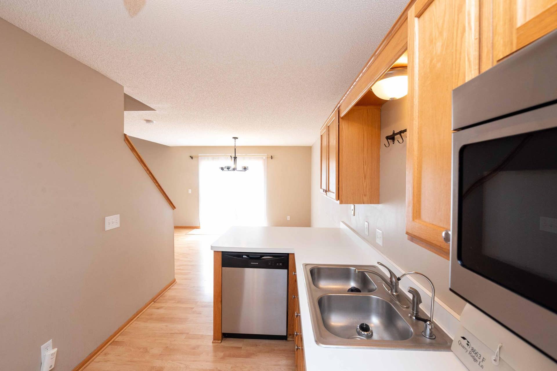 8663 Quarry Ridge Lane, #F, Woodbury, MN 55125 DSC_9944.jpg