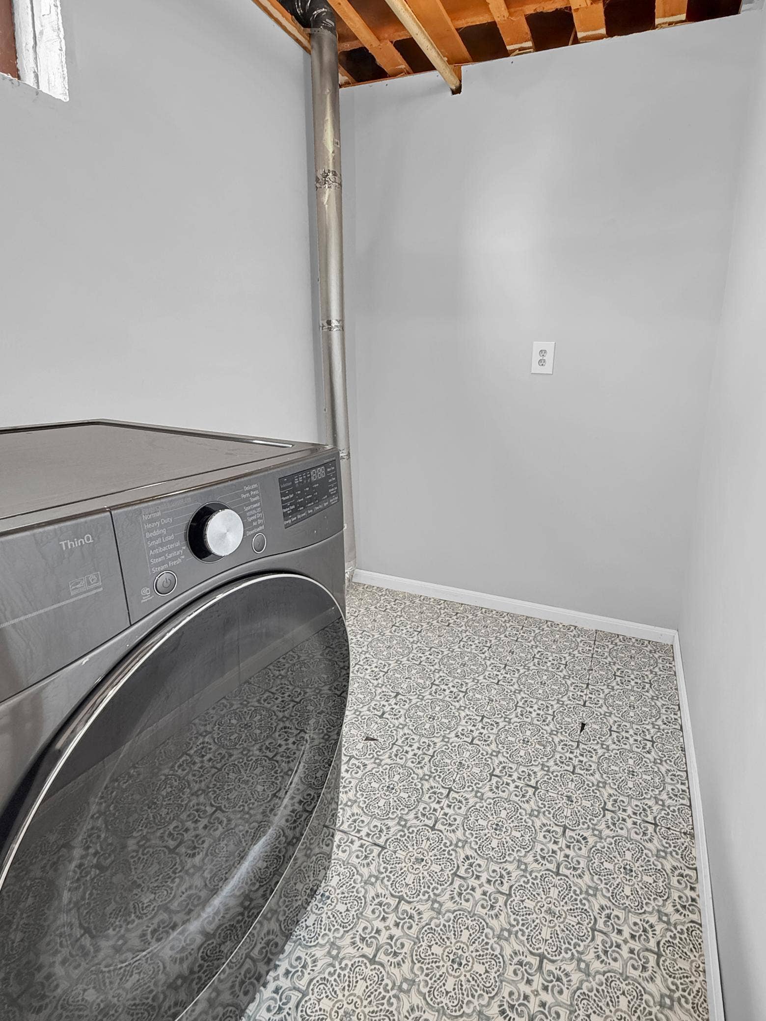 1301 Beltrami Avenue NW, Bemidji, MN 56601 Laundry Room