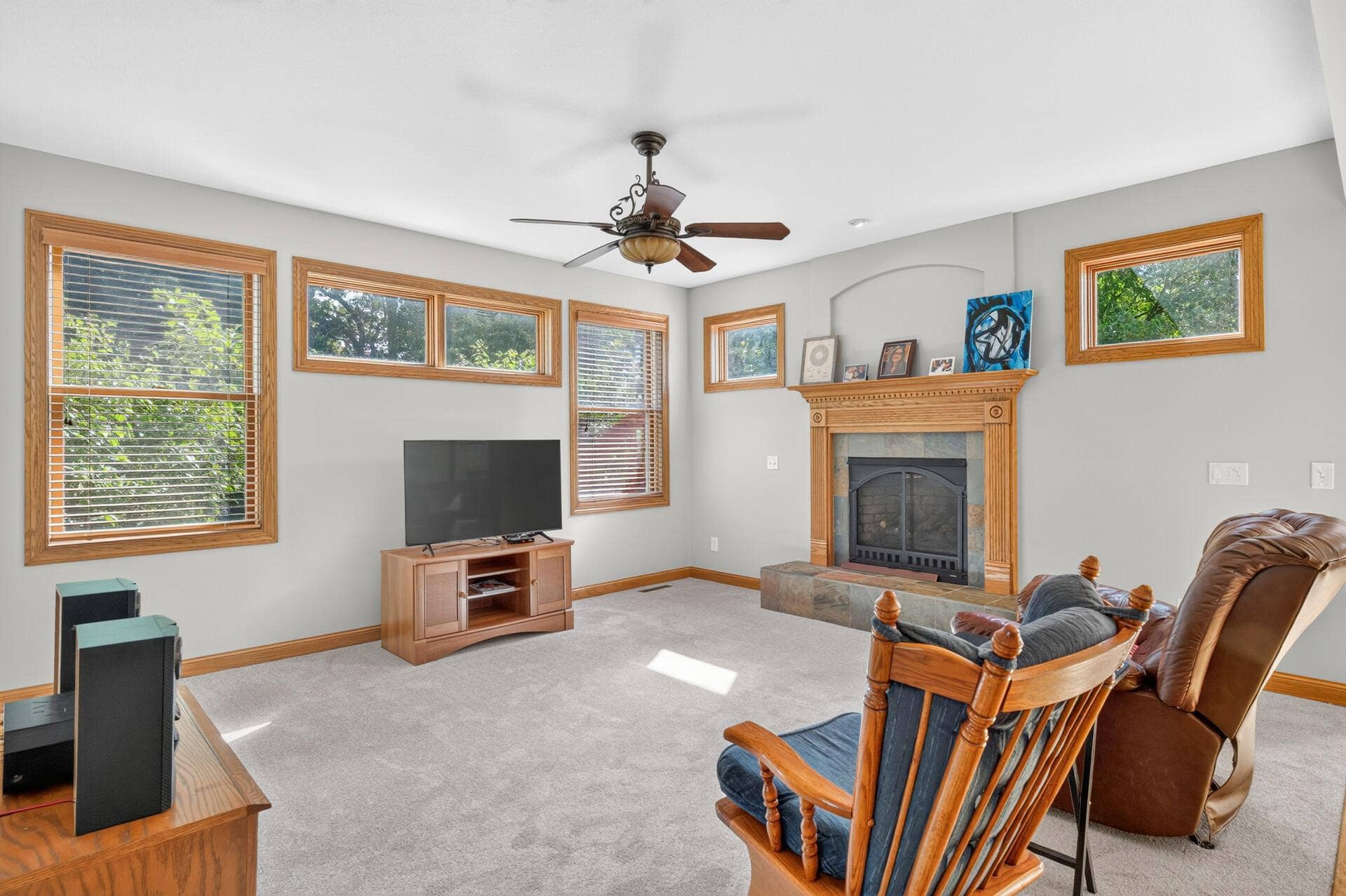 Living room with gas fireplace