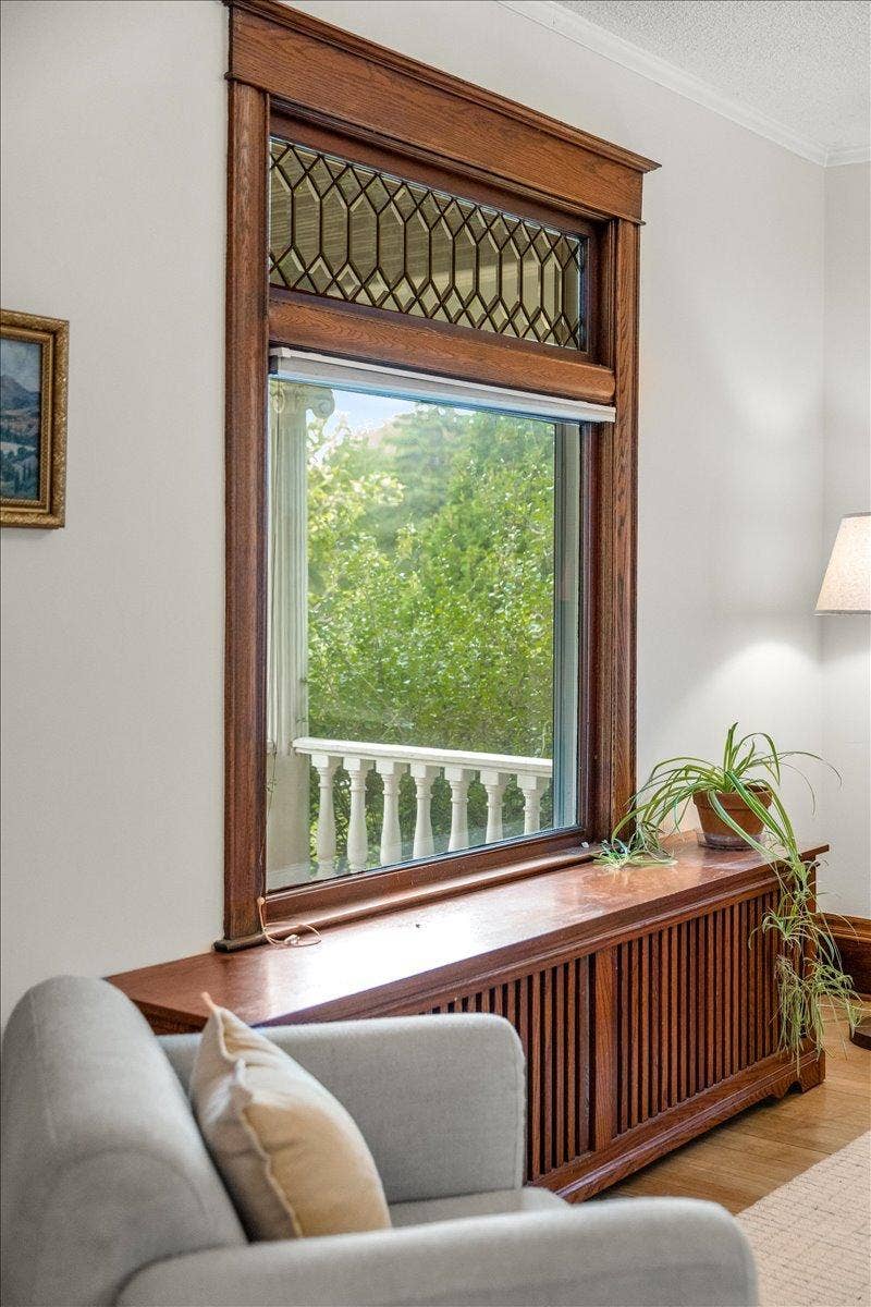 Light filled spaces to greet you