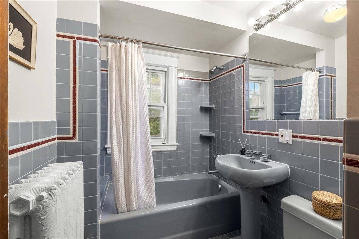 Second floor bath