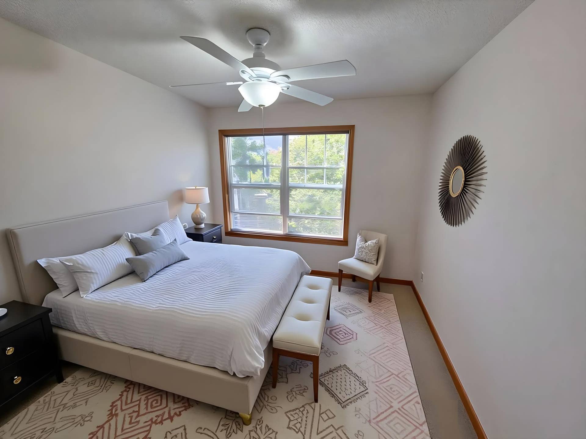 1611 Woodlynn Avenue, #3, Maplewood, MN 55109 The second bedroom has a lot of natural light and a large closet!
This room could also be used as an office.
