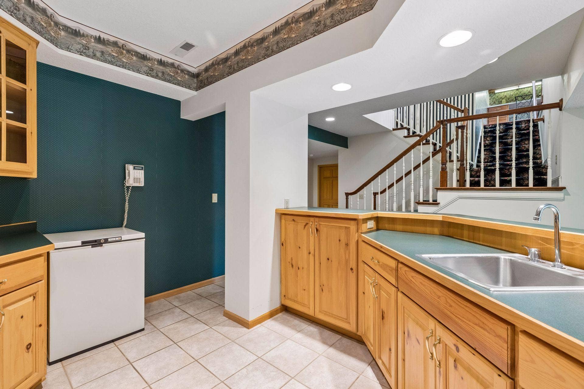 4650 Neal Avenue N, Stillwater, MN 55082