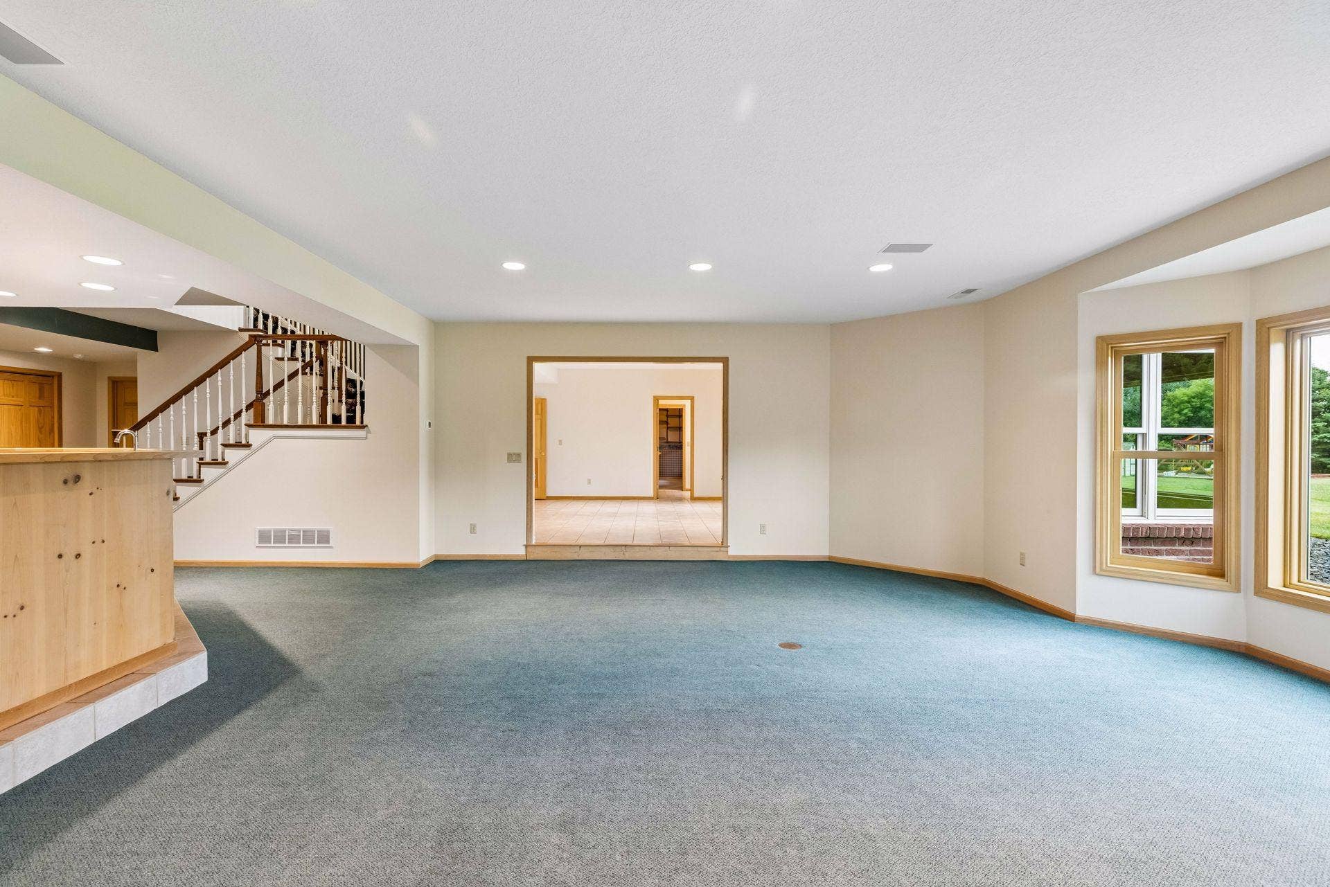 4650 Neal Avenue N, Stillwater, MN 55082