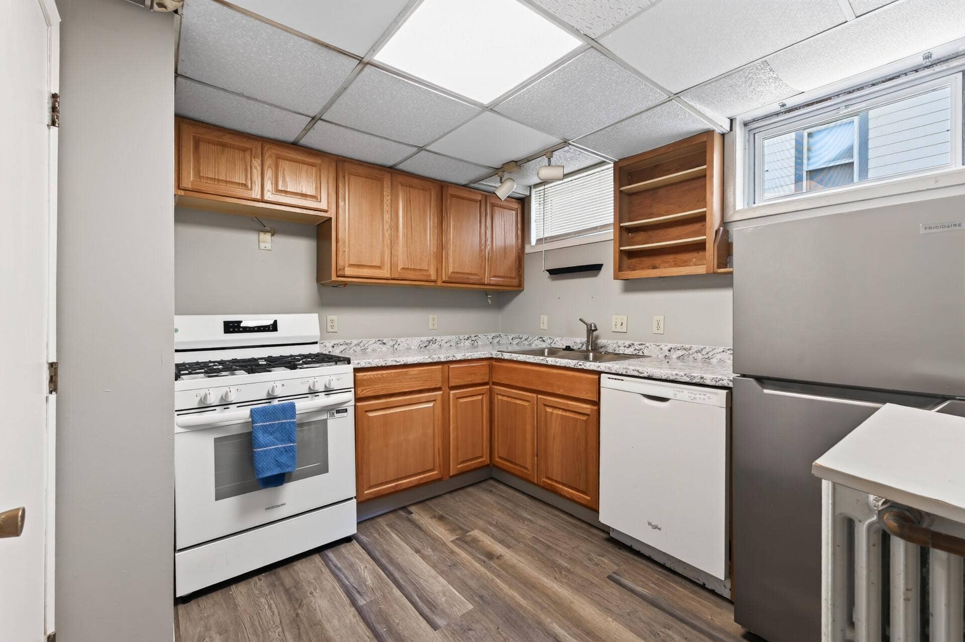 1437 Minnehaha Avenue W, 93, Saint Paul, MN 55104 Lower Level Kitchen