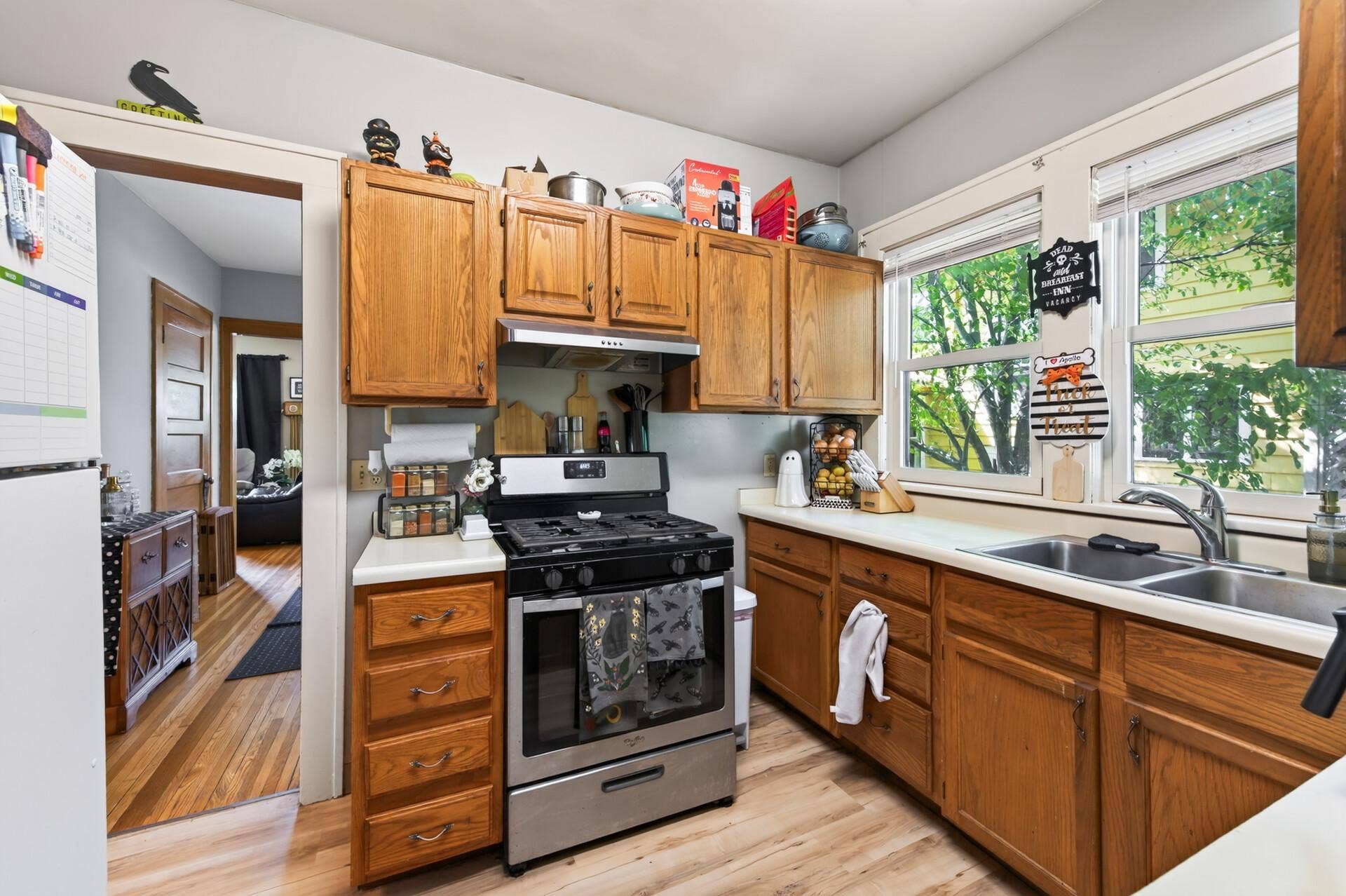 1437 Minnehaha Avenue W, 93, Saint Paul, MN 55104 Main Level Kitchen
