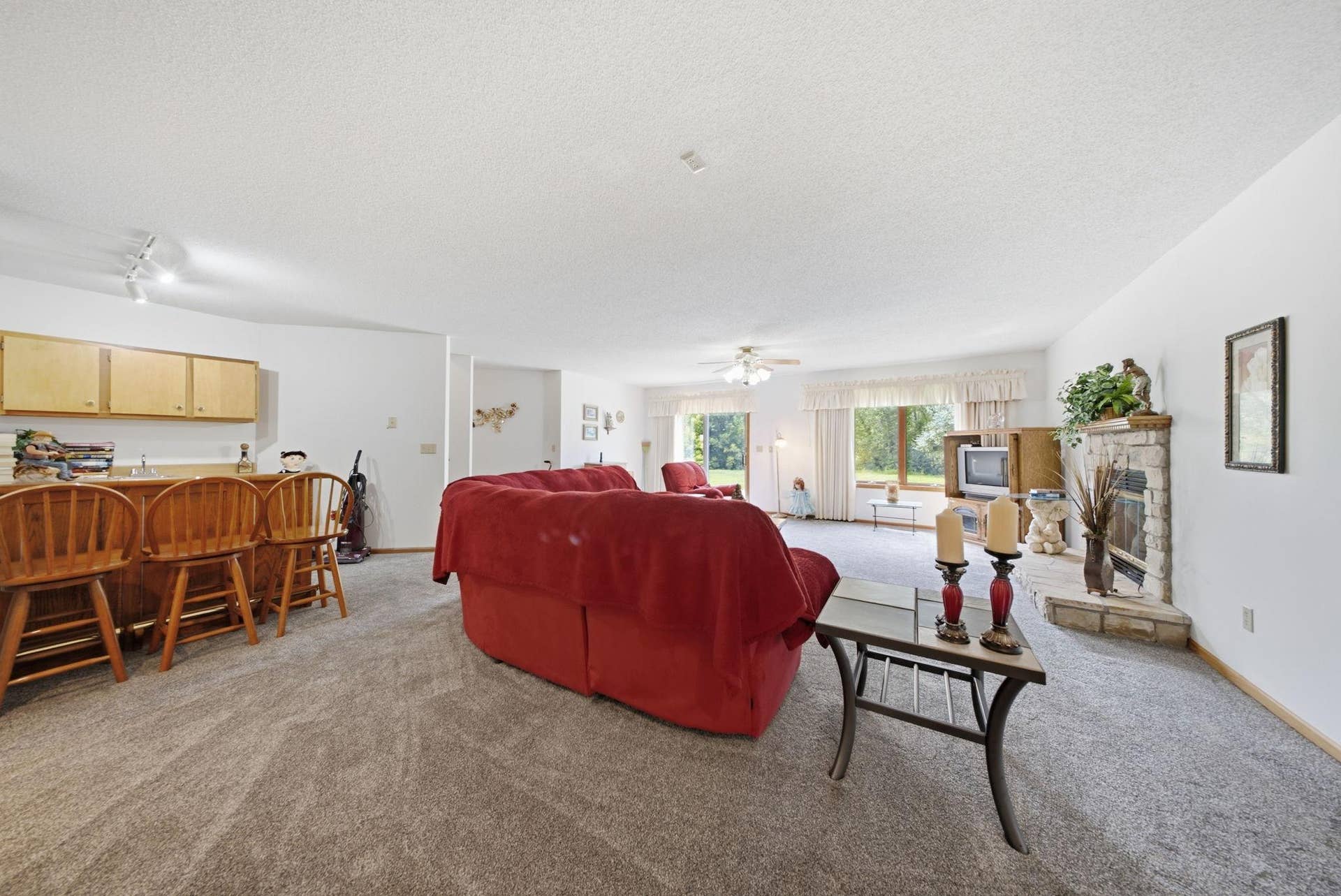 4852 Hillvale Avenue N, Oakdale, MN 55128 21-web-or-mls-DSC02355.jpg