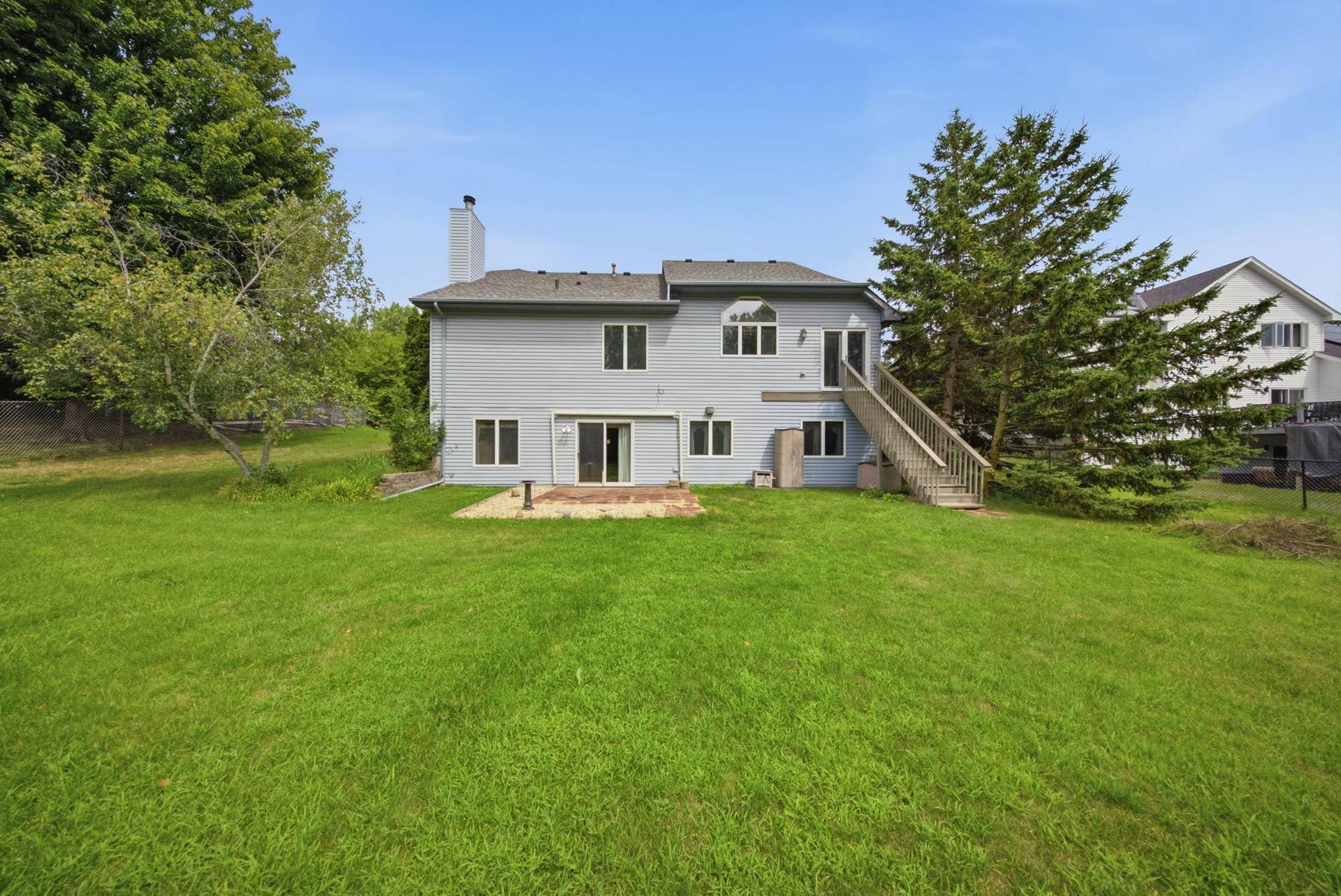 4852 Hillvale Avenue N, Oakdale, MN 55128 41-web-or-mls-DSC02370.jpg