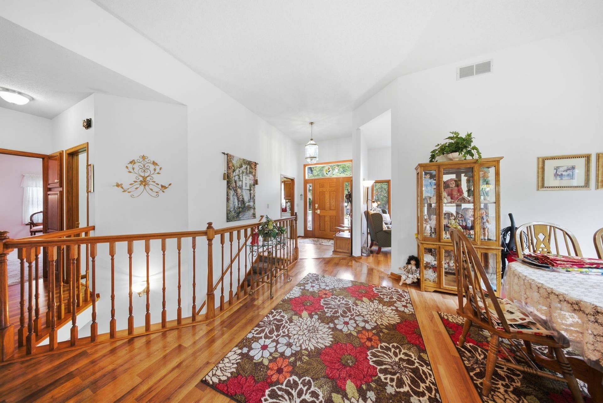 4852 Hillvale Avenue N, Oakdale, MN 55128 3-web-or-mls-DSC02235.jpg