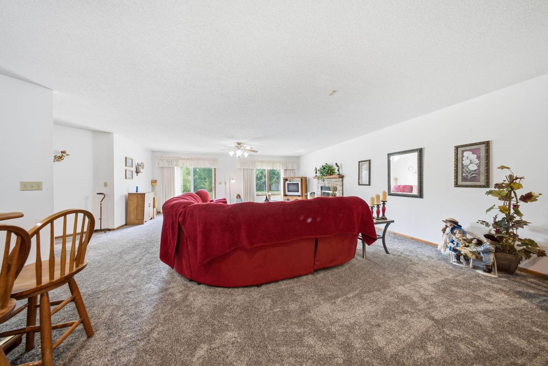 4852 Hillvale Avenue N, Oakdale, MN 55128 23-web-or-mls-DSC02350.jpg