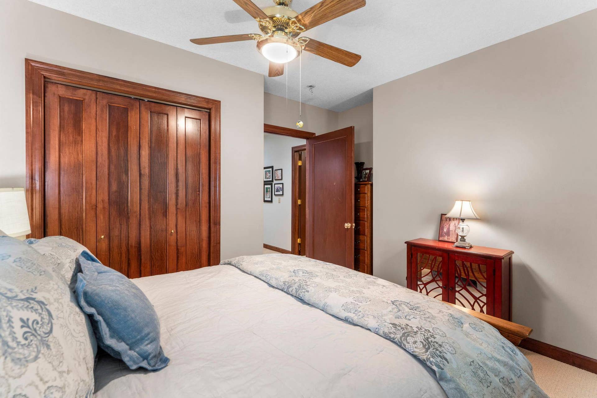 6191 Crackleberry Trail, Woodbury, MN 55129 65-web-or-mls-6191 Crackleberry Trail-58.jpg