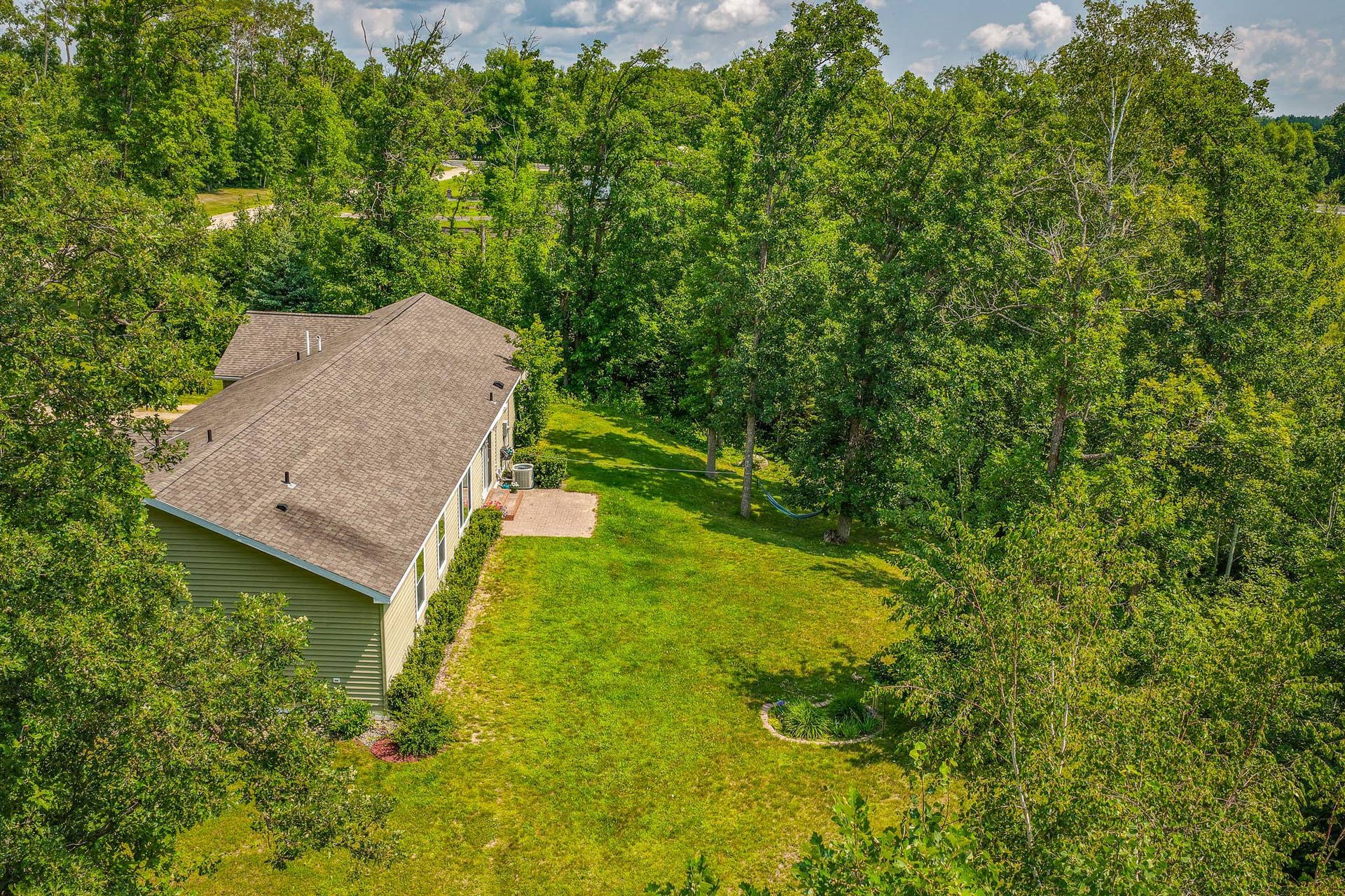 5252 Elmwood Court NE, Bemidji, MN 56601 5252 Elmwood Court NE, Bemidji, MN 56601