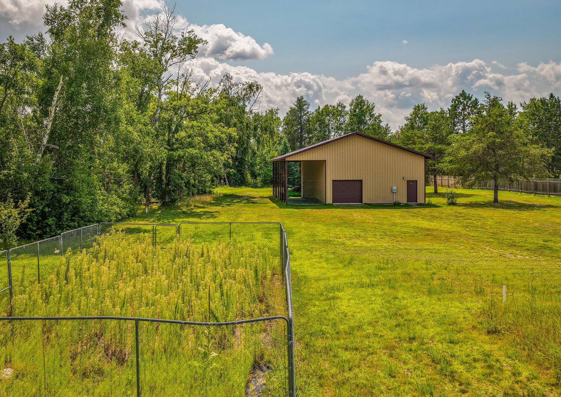 5252 Elmwood Court NE, Bemidji, MN 56601 Shop