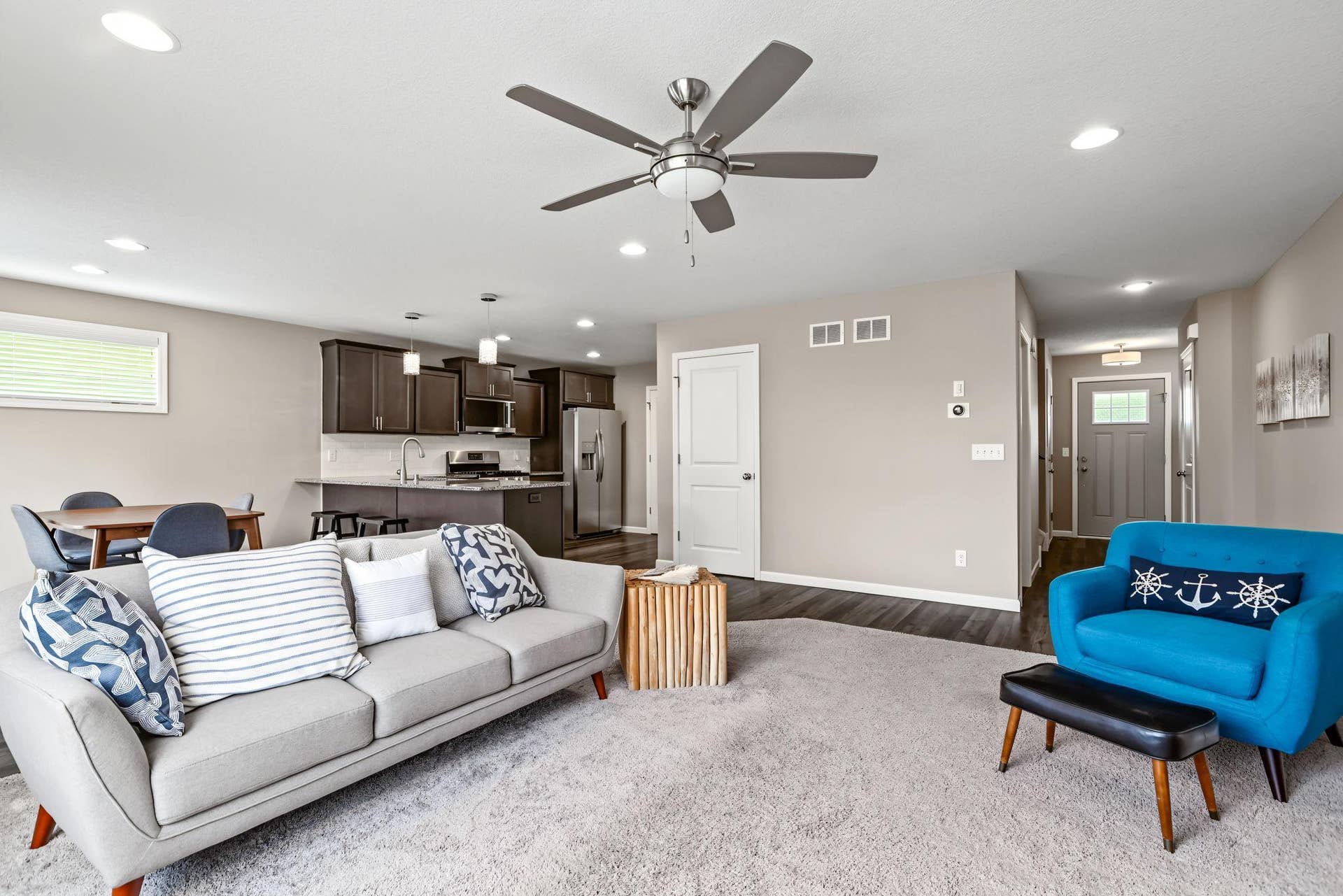 9415 Toledo Lane N, Brooklyn Park, MN 55443 8-web-or-mls-9415 Toledo Ln (8).jpg