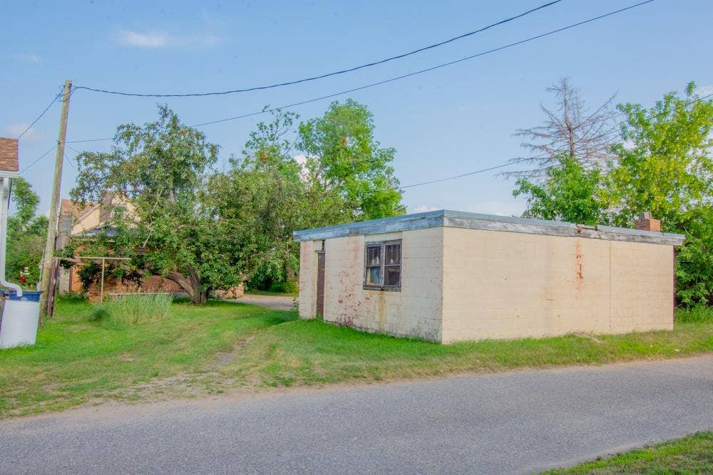 711 Lincoln Avenue SE, Bemidji, MN 56601 Lincoln_Ave-55.jpg